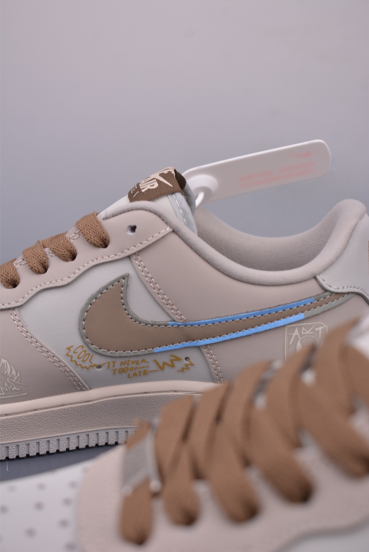 Nike Air Force 1 Low 蝙蝠侠 XL2321-111