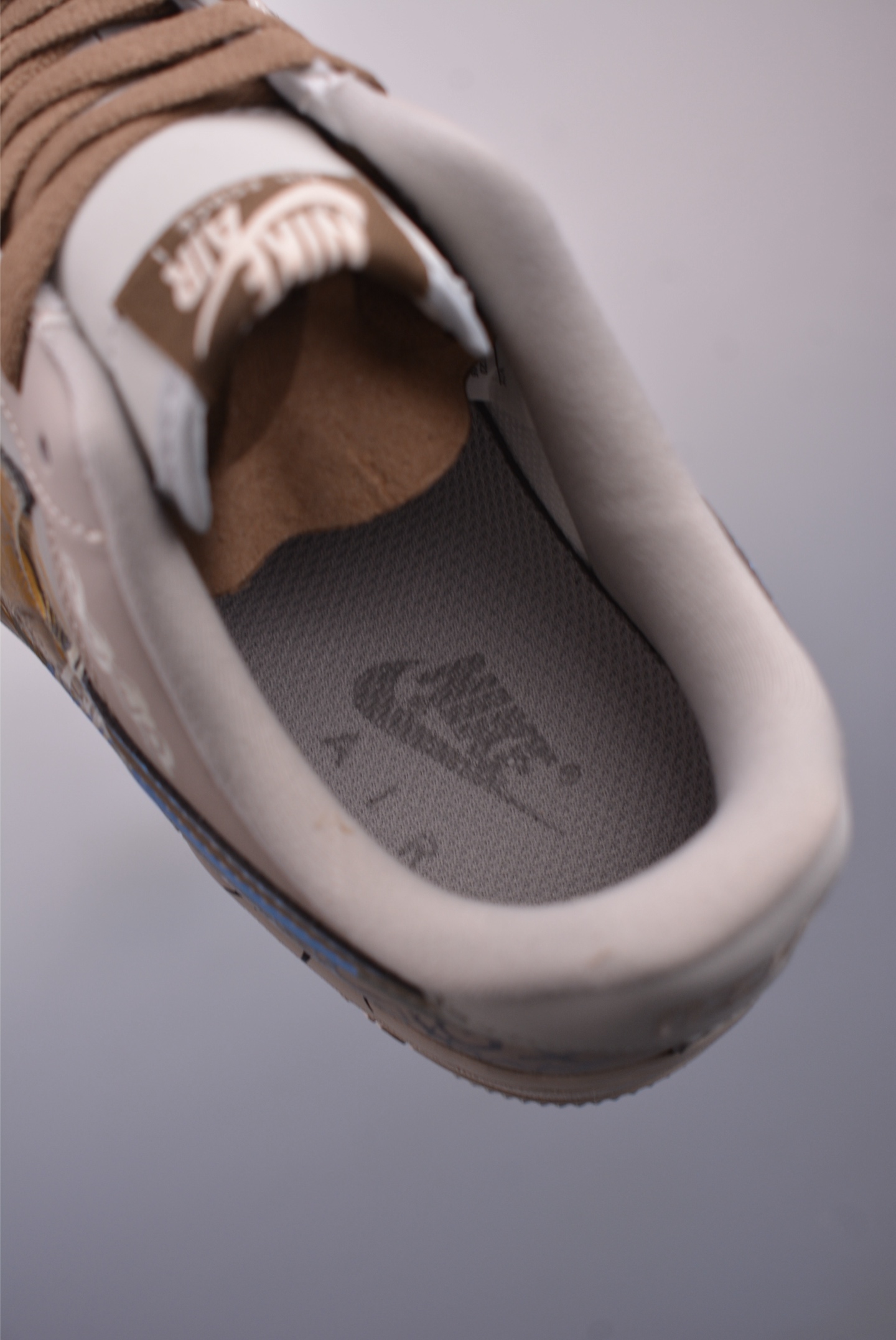 Nike Air Force 1 Low 蝙蝠侠 XL2321-111