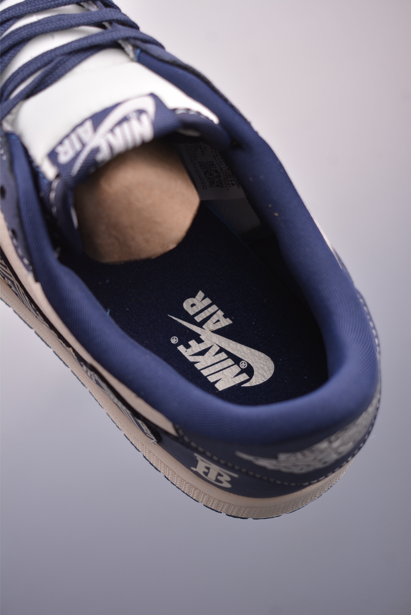 Fragment x Travis Scott x Just Doit Air Jordan 1 Low 三方联名倒钩 LD2025-014