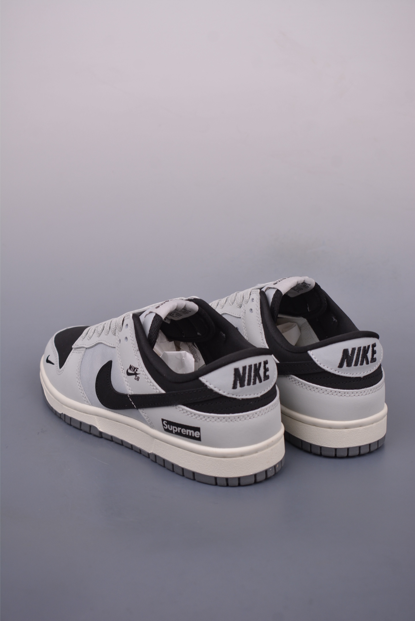 Nike SB Dunk Low Supreme联名 XY2026-151