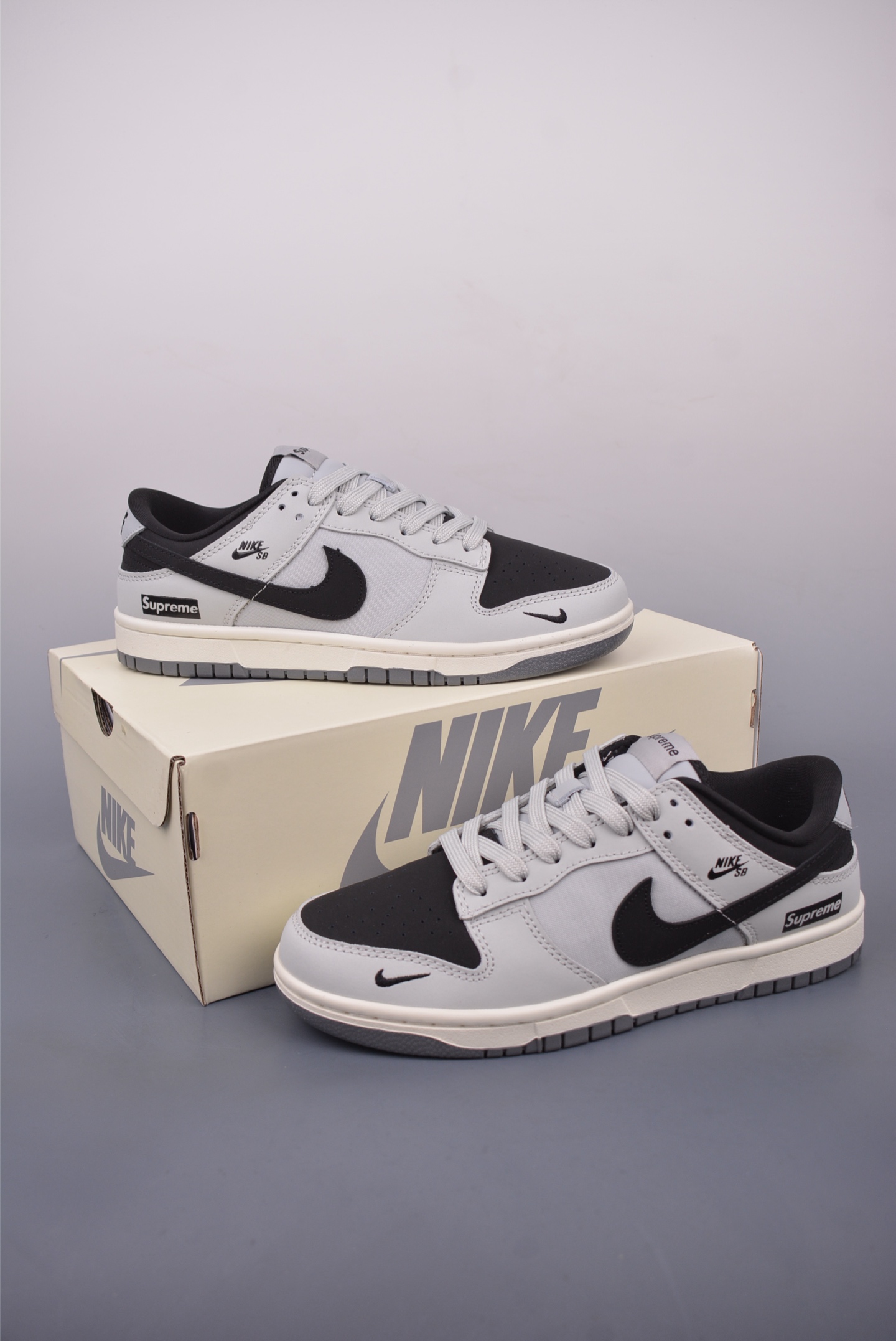 Nike SB Dunk Low Supreme联名 XY2026-151