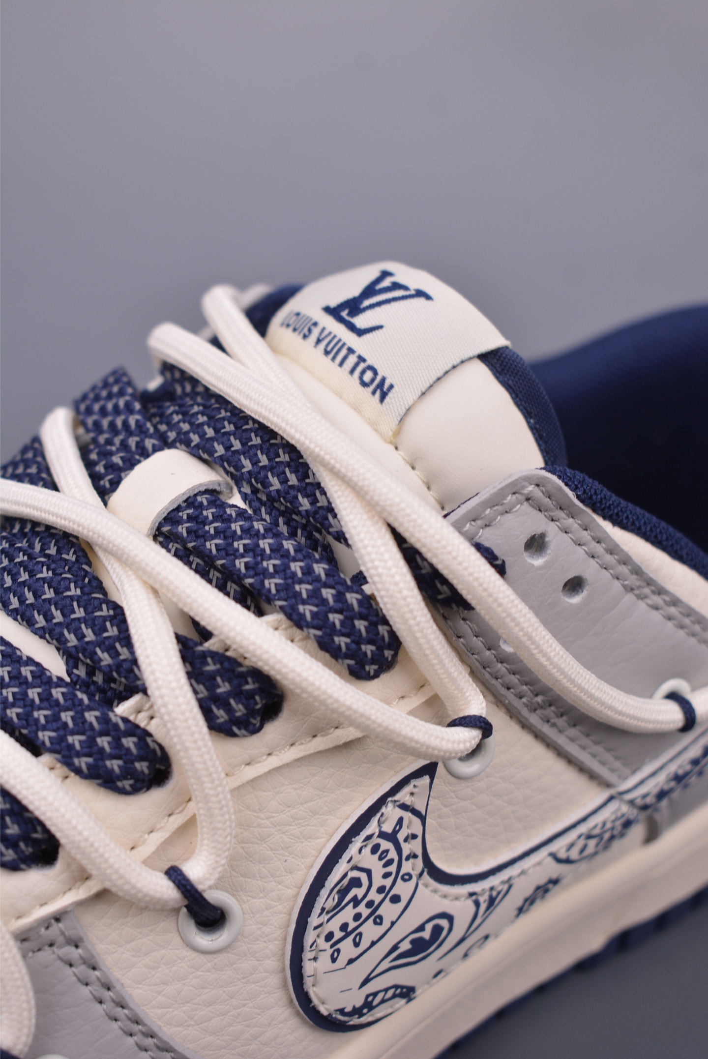 300 Nike SB Dunk Low LV联名 解构抽绳鞋带 DM6868-074