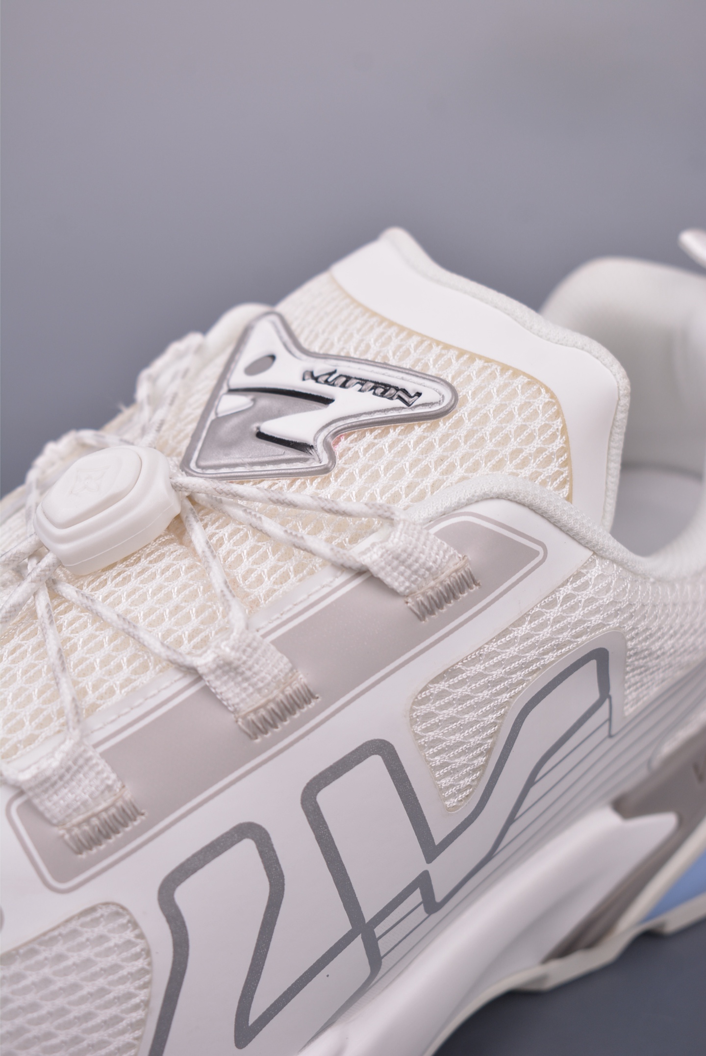 550 Runner Tatic 系列运动鞋 AE5U38