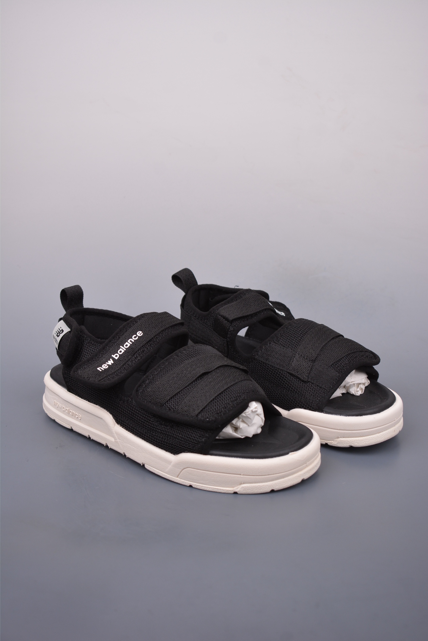 130 New balance 夏季新款运动凉鞋 魔术贴设计 时尚简约 SDL3206