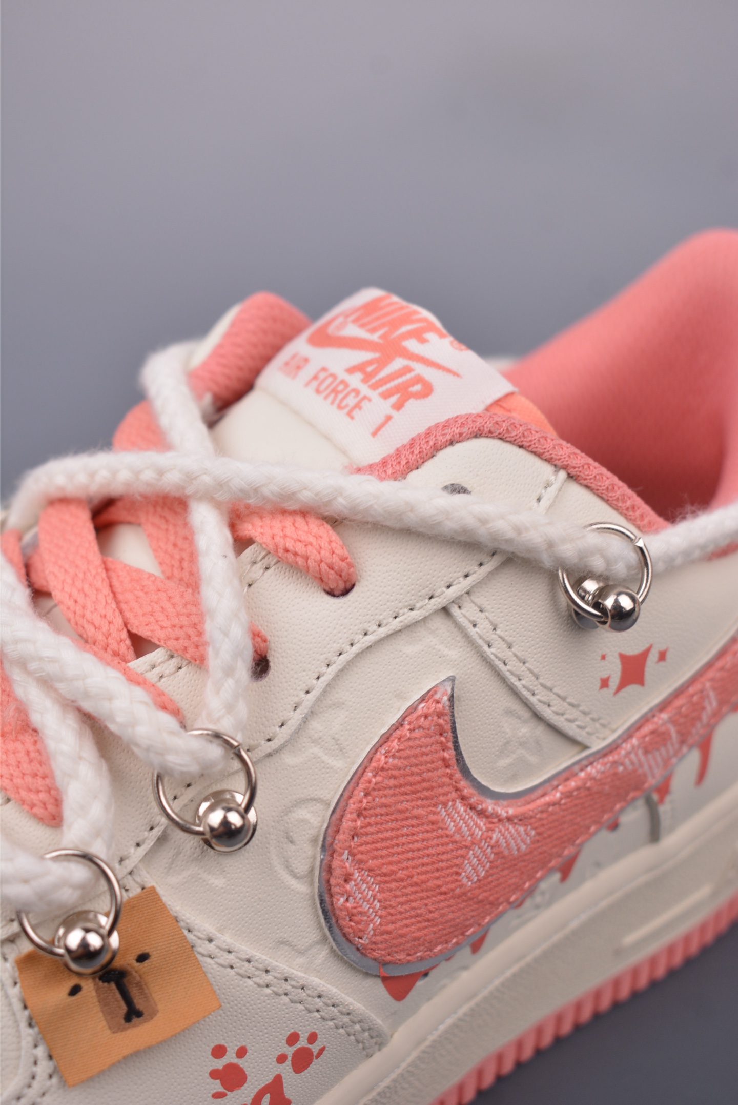 260 Nike Air Force 1 Low 粉红倒奶 LV0506-880