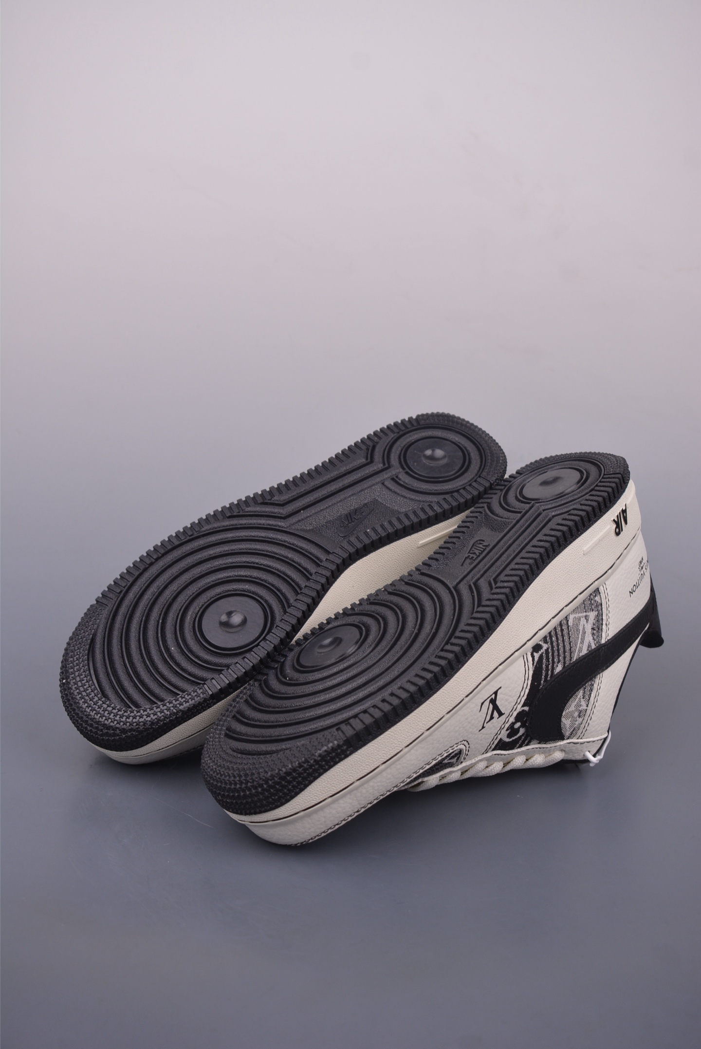 200 Nike Air Force 1 Low LV联名 IB6388-001