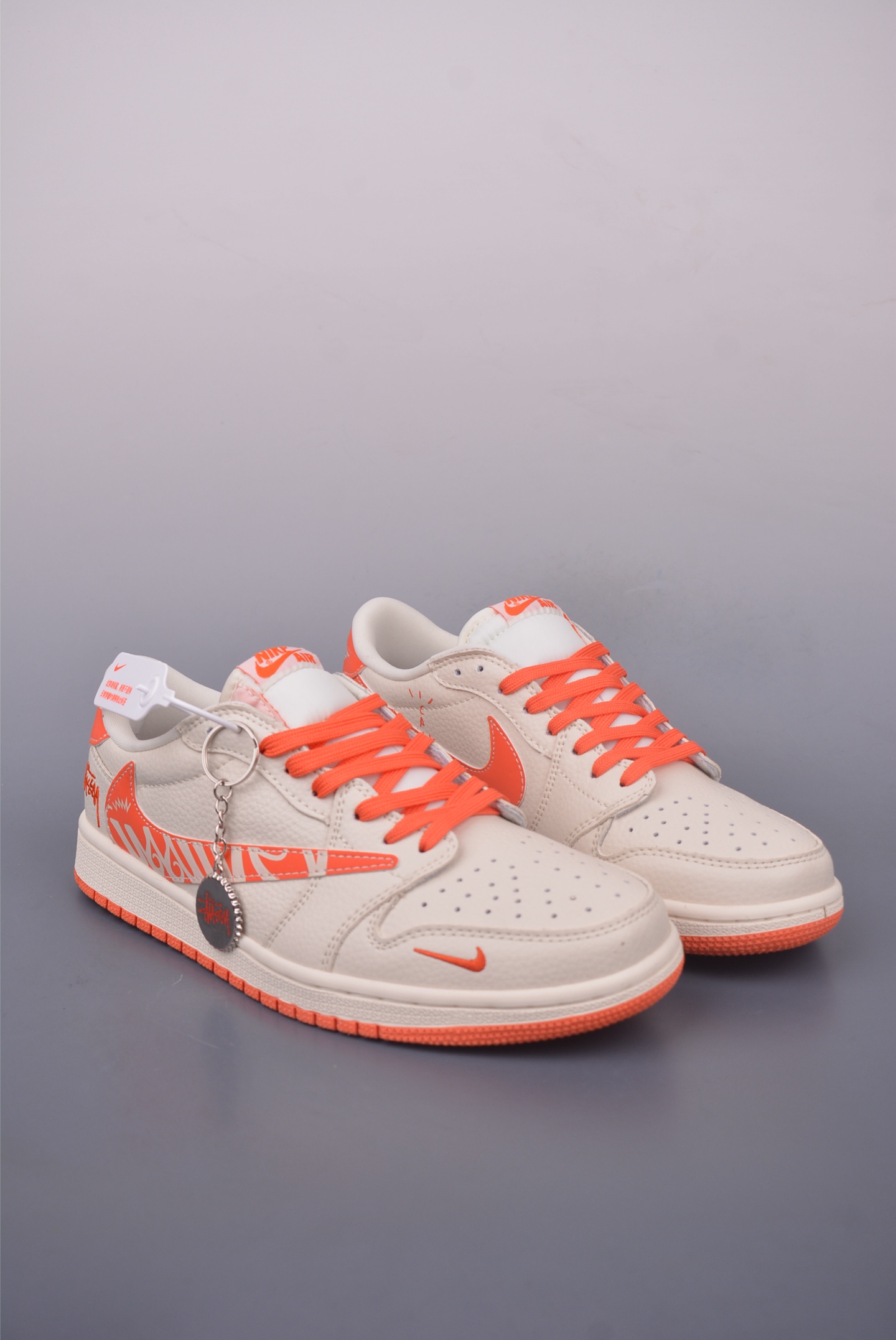 280 Fragment x Travis Scott x 斯图西 Air Jordan 1 Low 三方联名倒钩 LD202-020