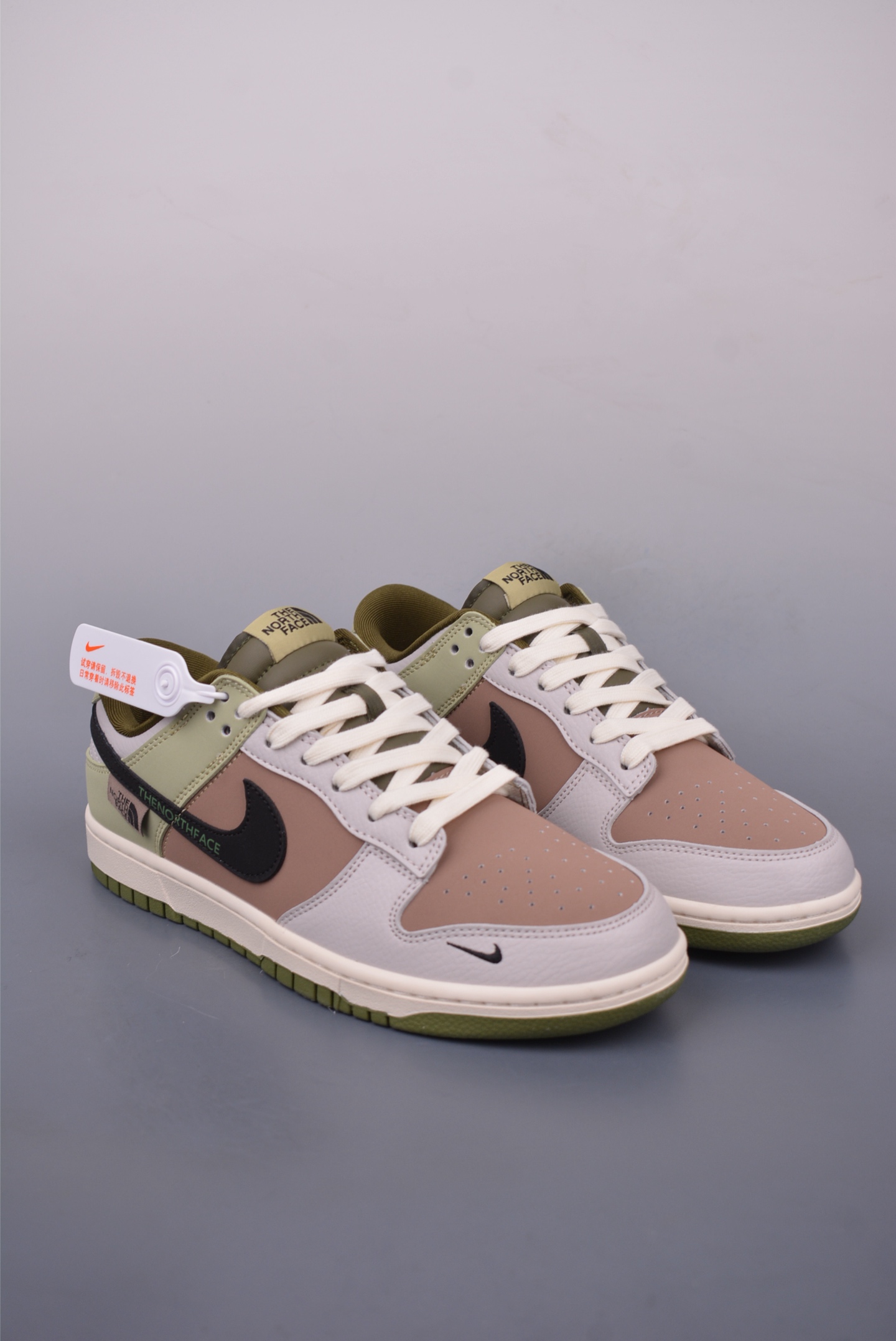 260 Nike SB Dunk Low 北面联名 XD1588-210