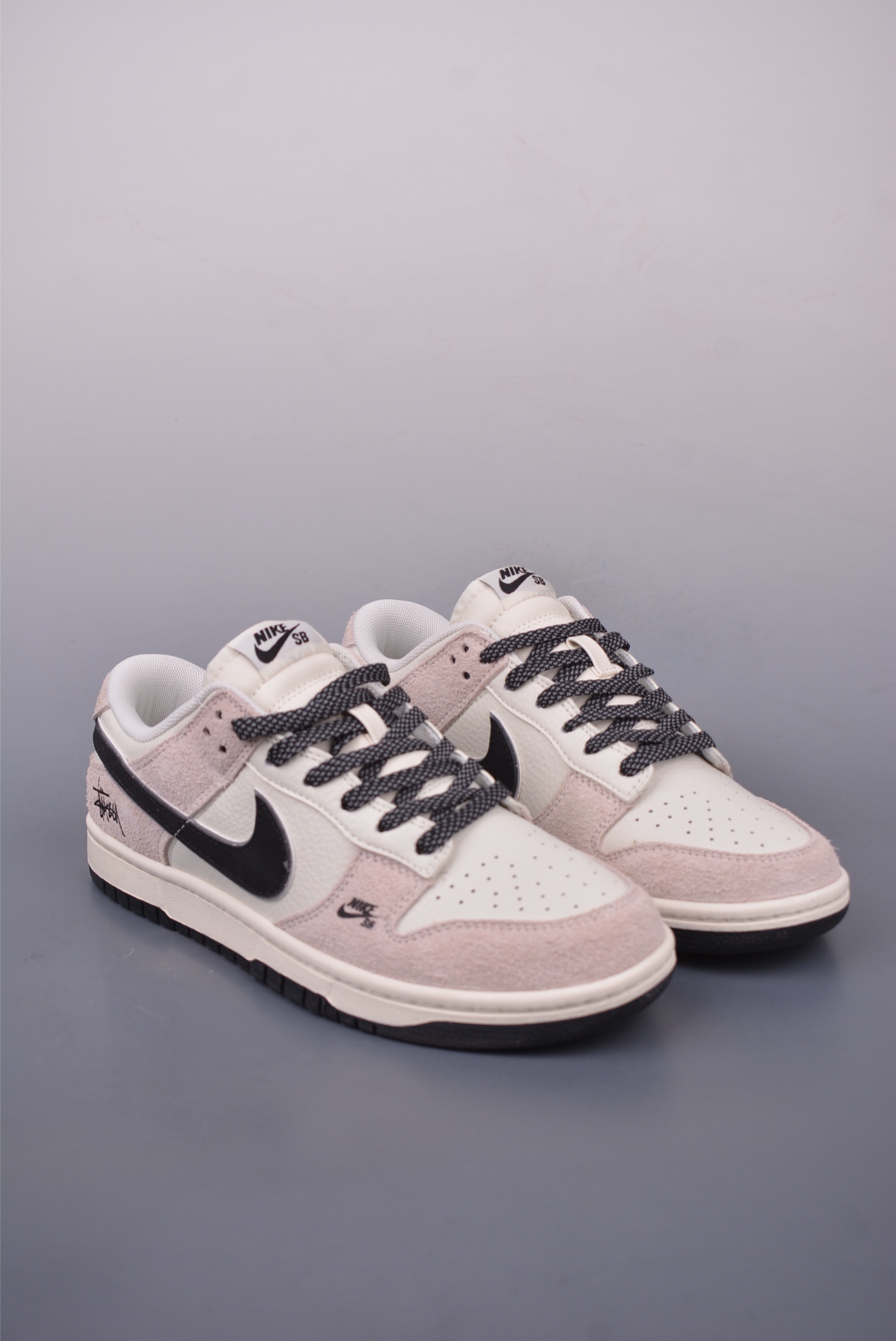260 Nike SB Dunk Low 斯图西联名 FX1588-304
