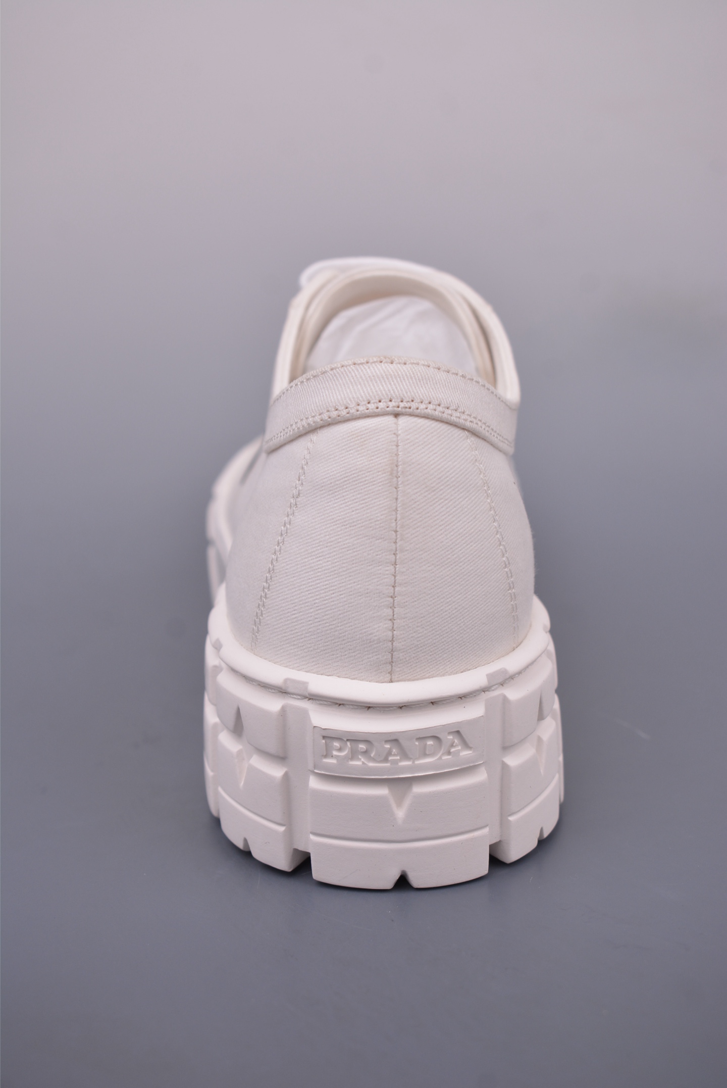 380 普拉达PRADA 2025新款 厚底水洗帆布鞋 SPAZZOL