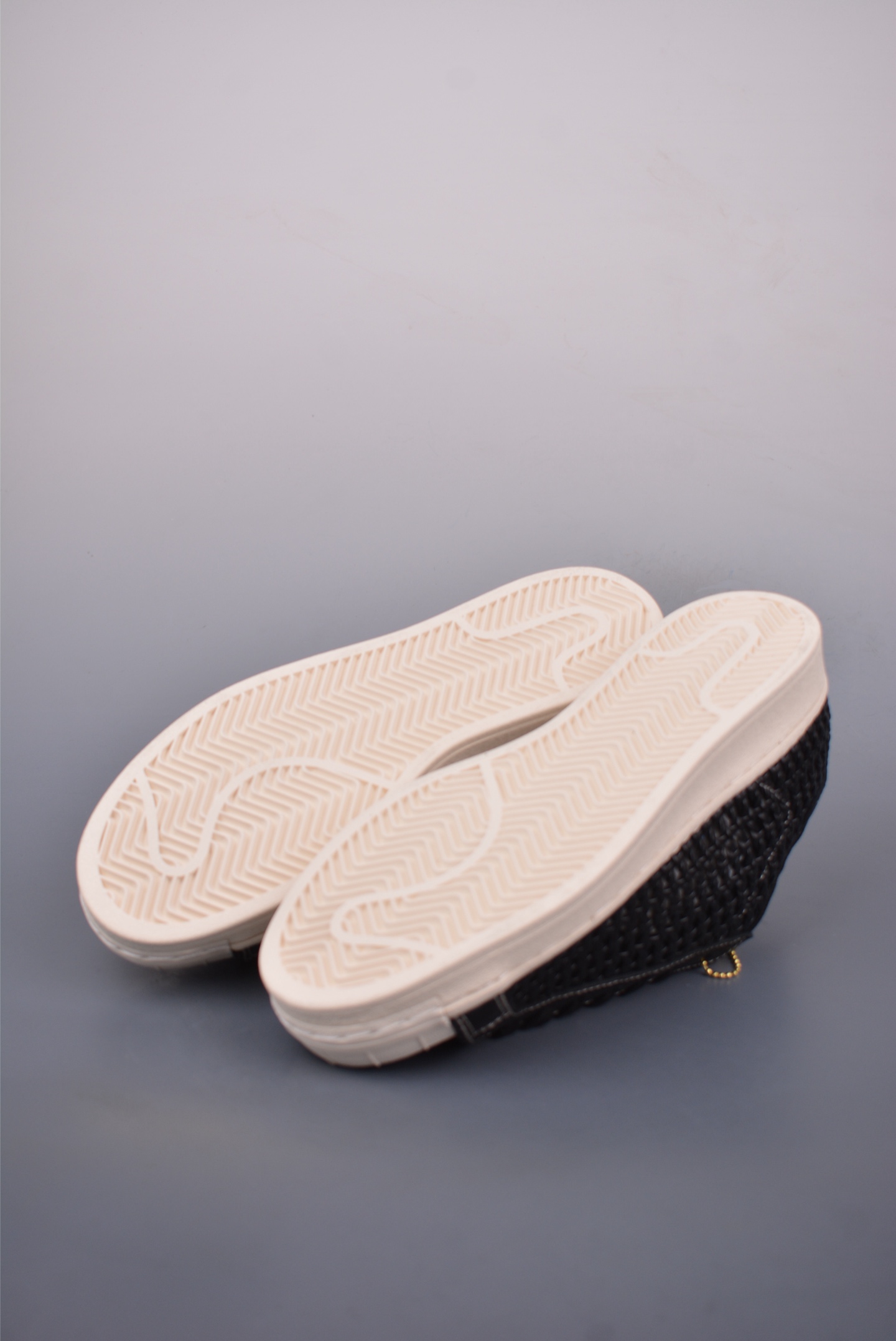180 Adidas Originals SUPERSTAR W LV联名 IE8878