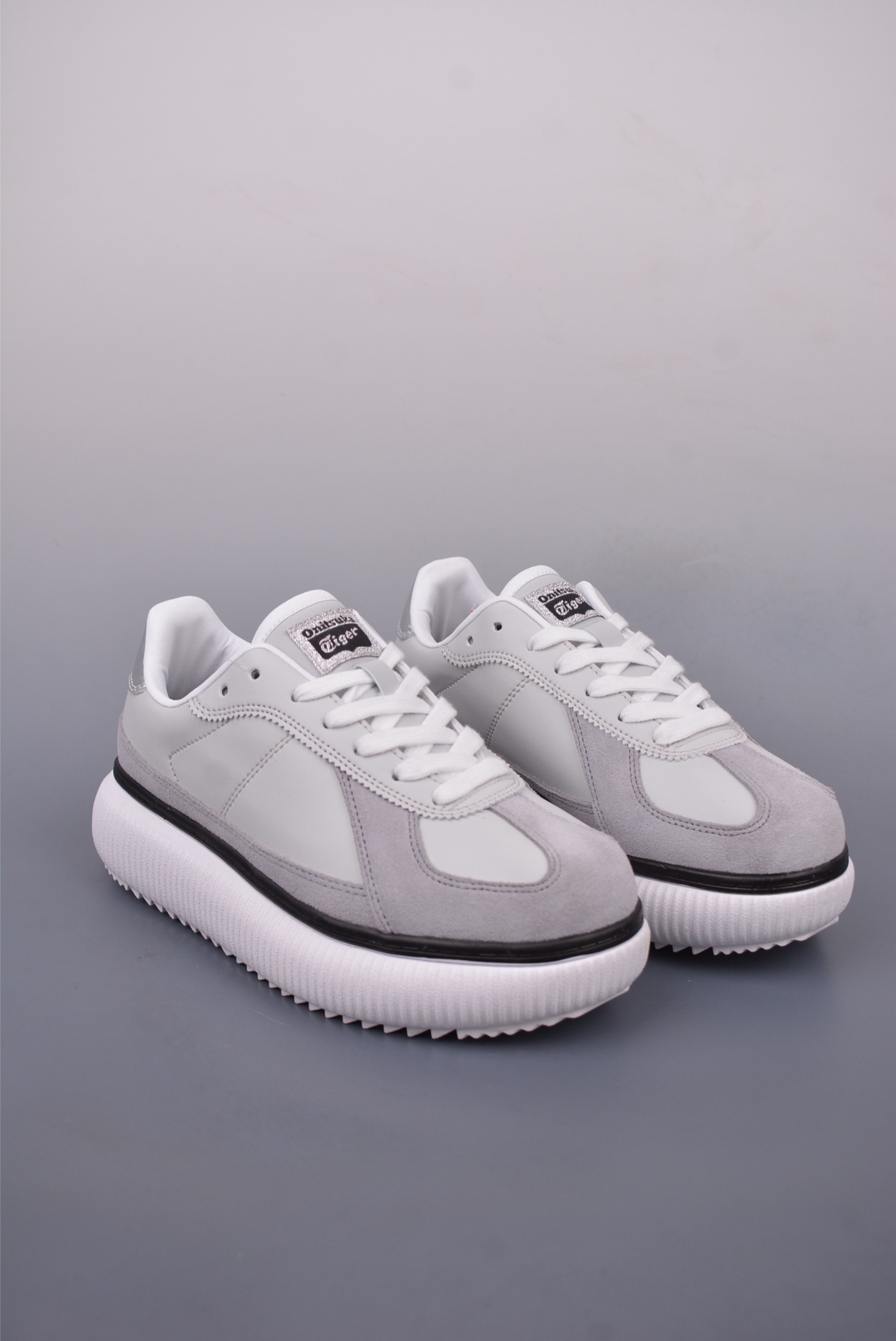 170 Onitsuka Tiger鬼塚虎 Delecity 厚底运动 耐磨低帮生活休闲鞋 1183B874-020