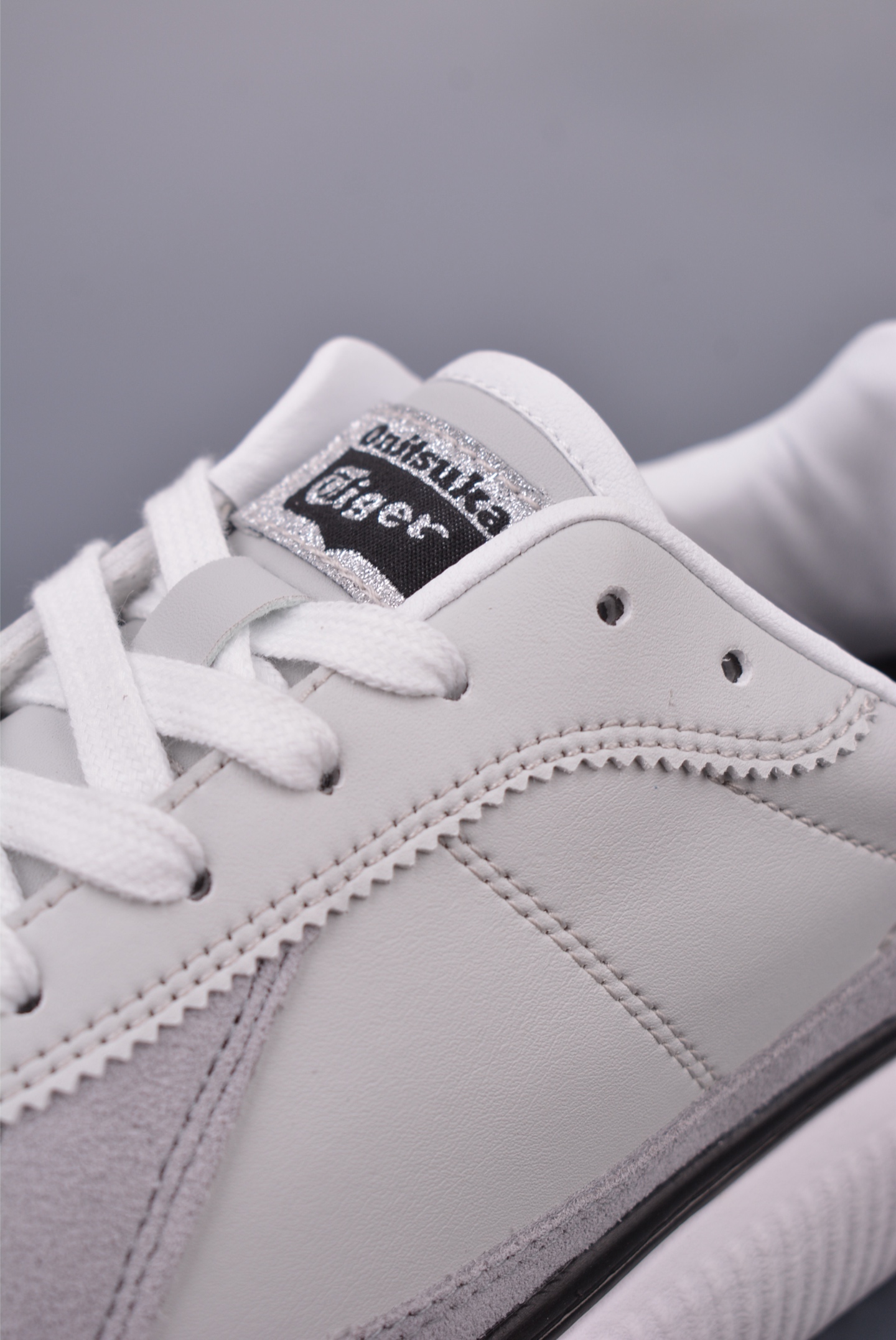 170 Onitsuka Tiger鬼塚虎 Delecity 厚底运动 耐磨低帮生活休闲鞋 1183B874-020