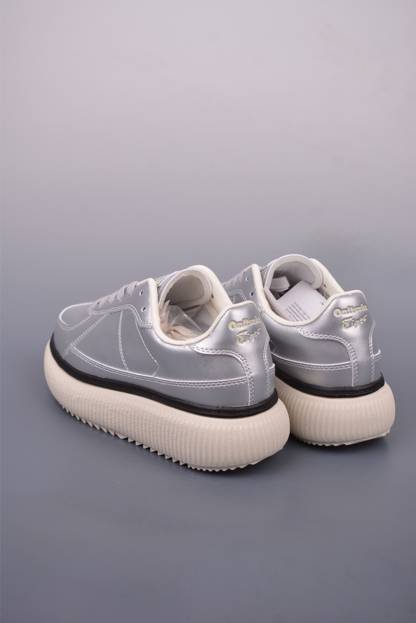 170 Onitsuka Tiger鬼塚虎 Delecity 厚底运动 耐磨低帮生活休闲鞋 1183B941-020