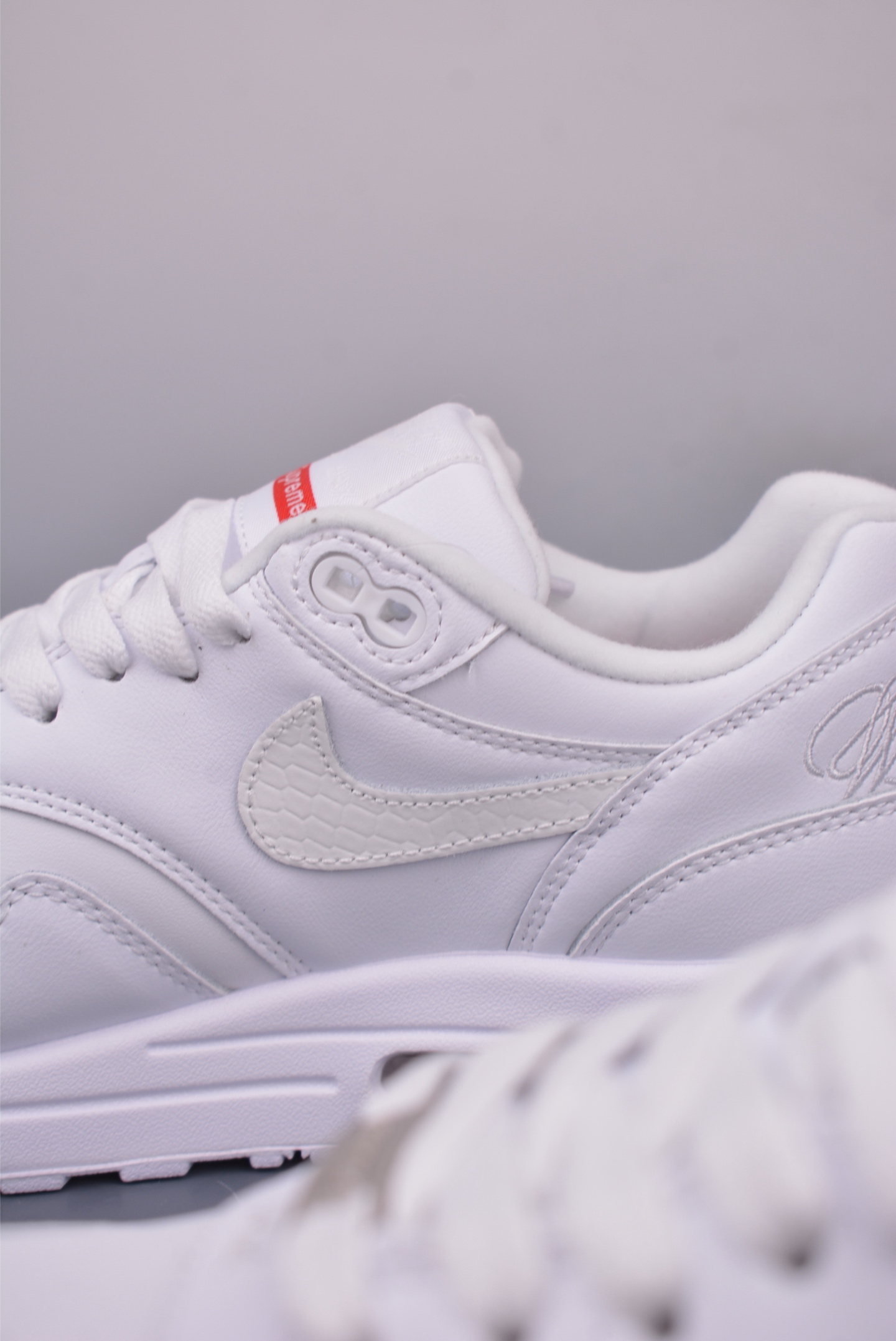 200 Nike Air Max 1 复刻拼接 纯原版本 复古休闲跑步鞋 HF8813-100