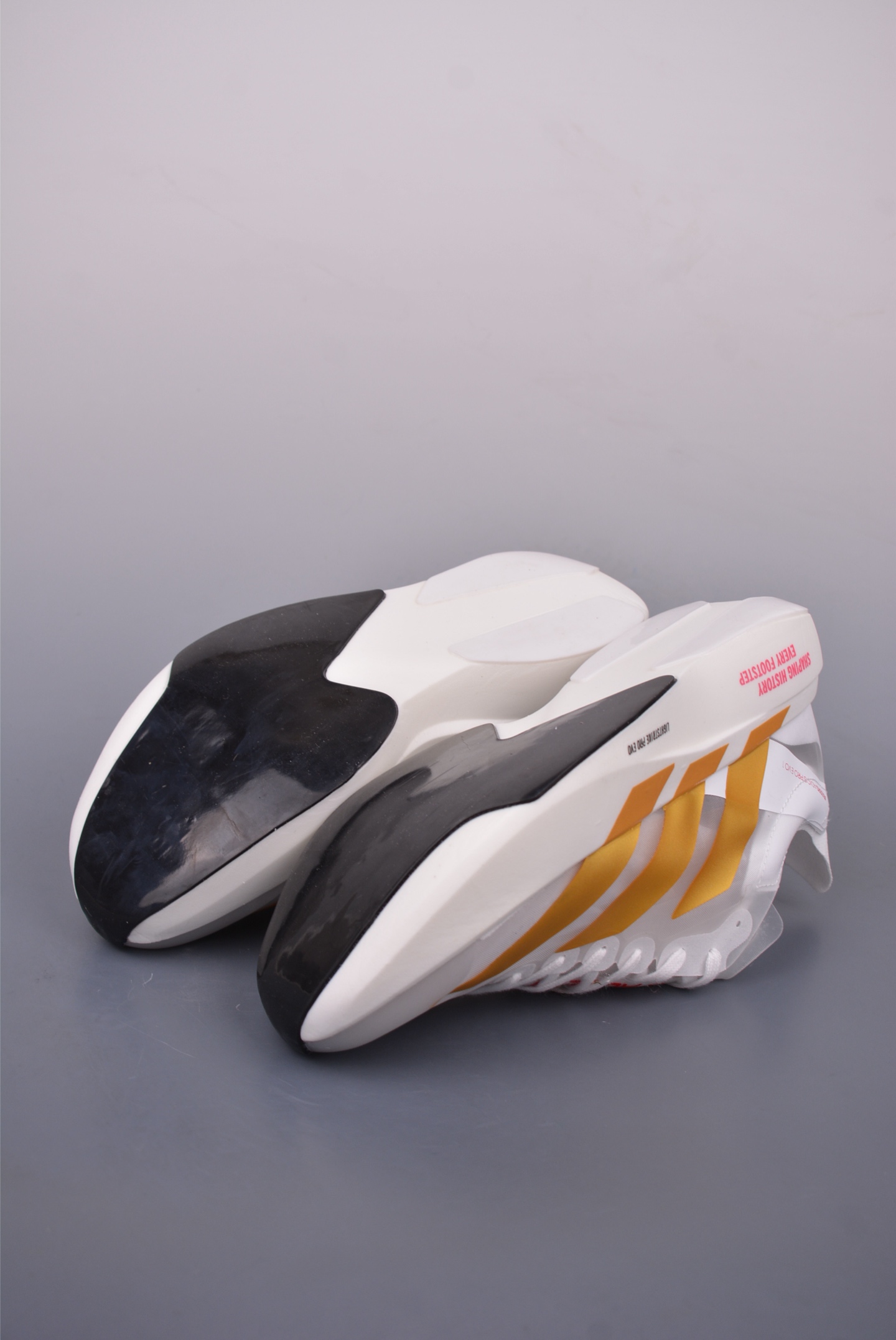 Adidas Adizero Pro Evo 1 阿迪超轻透气缓震跑鞋 IH5568