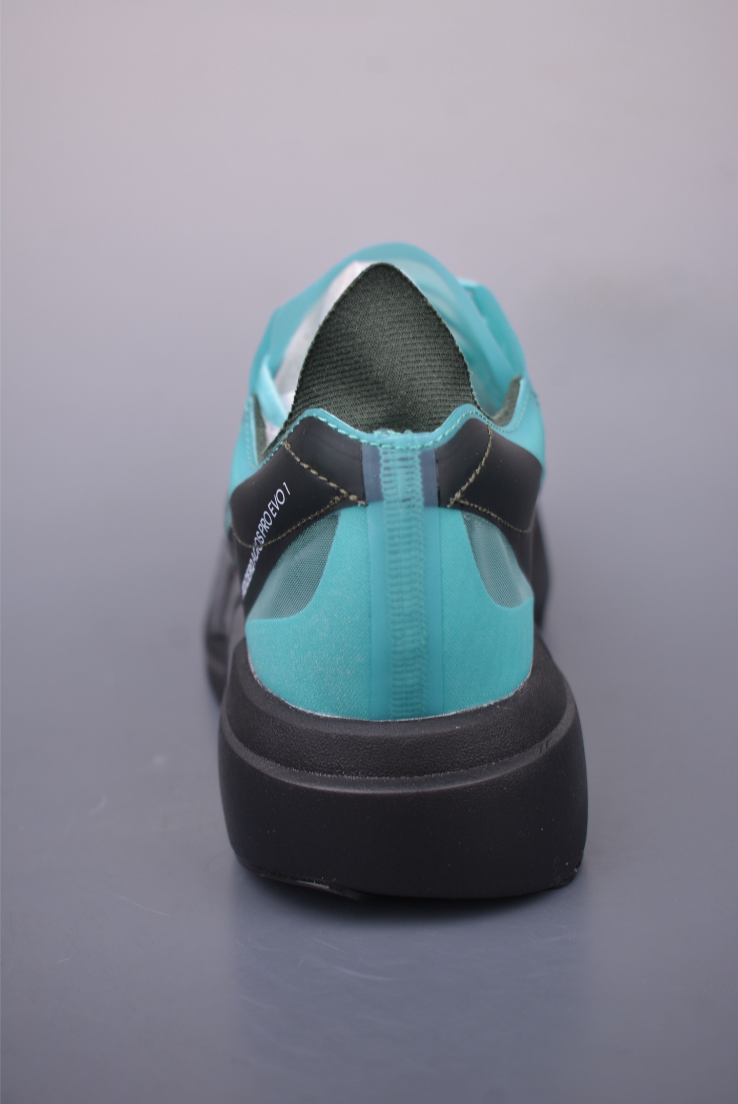 190 Adidas Adizero Pro Evo 1 阿迪超轻透气缓震跑鞋 IH5588