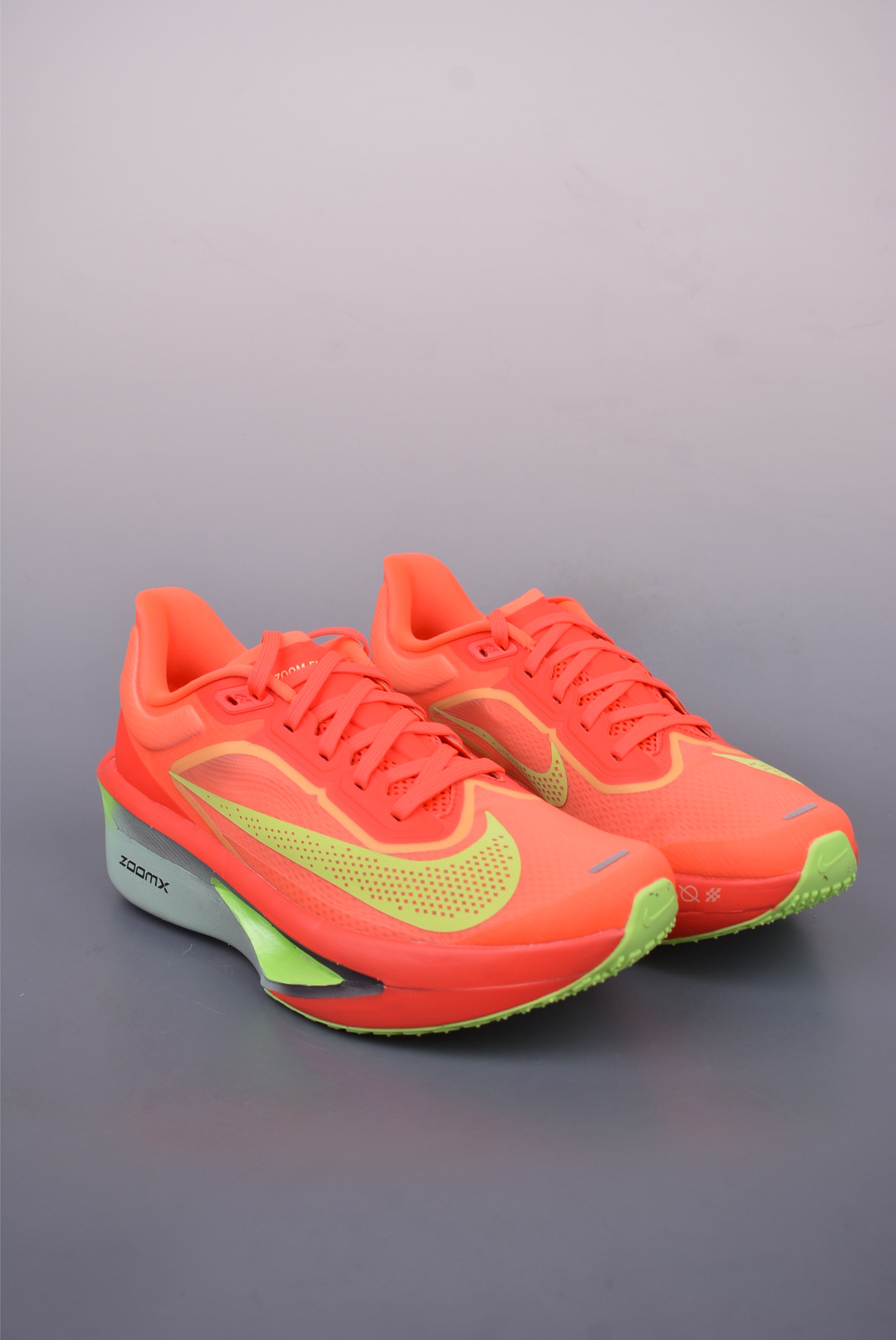 240 NIKE AIR Zoom RIVAL Fly 6 超轻跑步鞋 织物减震轻盈跑步鞋 FN8454-601