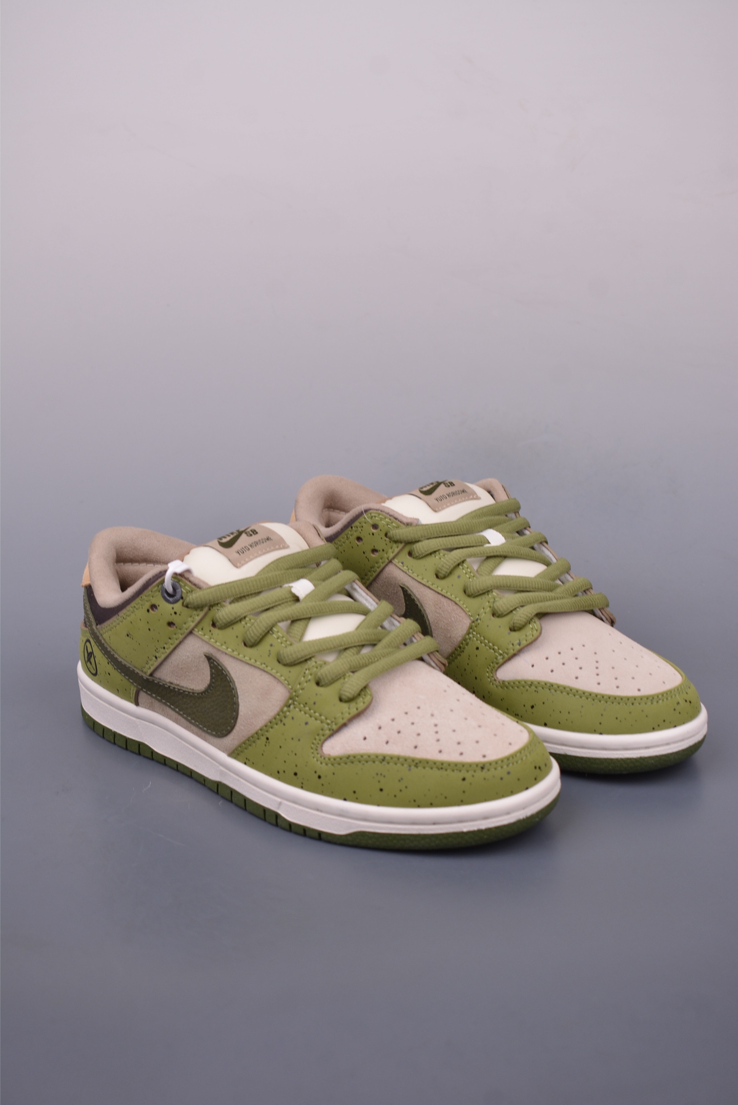 220 Yuto Horigome x Nike Dunk SB Low “Asparagus”绿白 HF8022-300