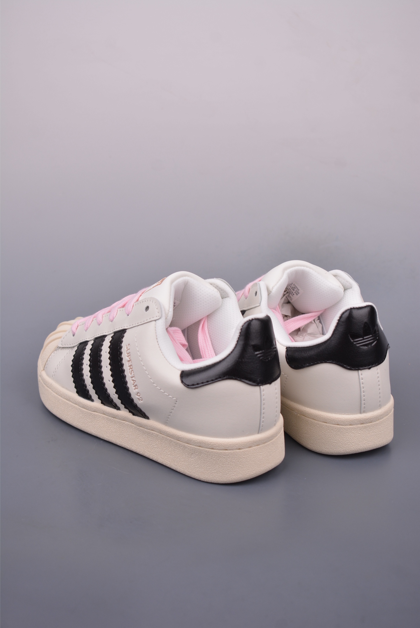 170 Pharrell x Adidas Superstar 92 菲董 x阿迪达斯联名款 休闲面包板鞋 JI4268