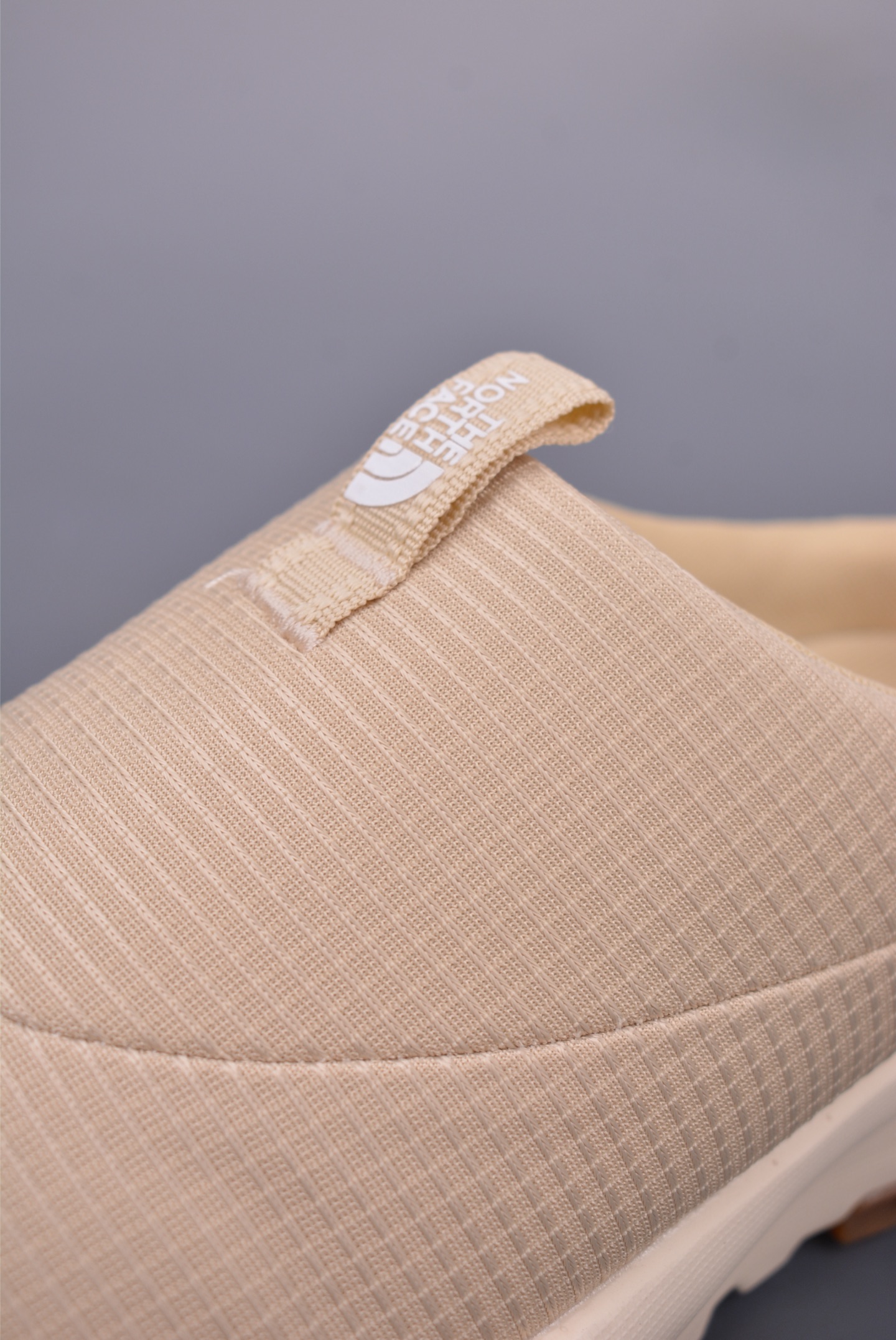 170 THE W NEVER STOP MULE 北面舒适百搭防滑耐磨低帮生活休闲鞋 NFOA8A92