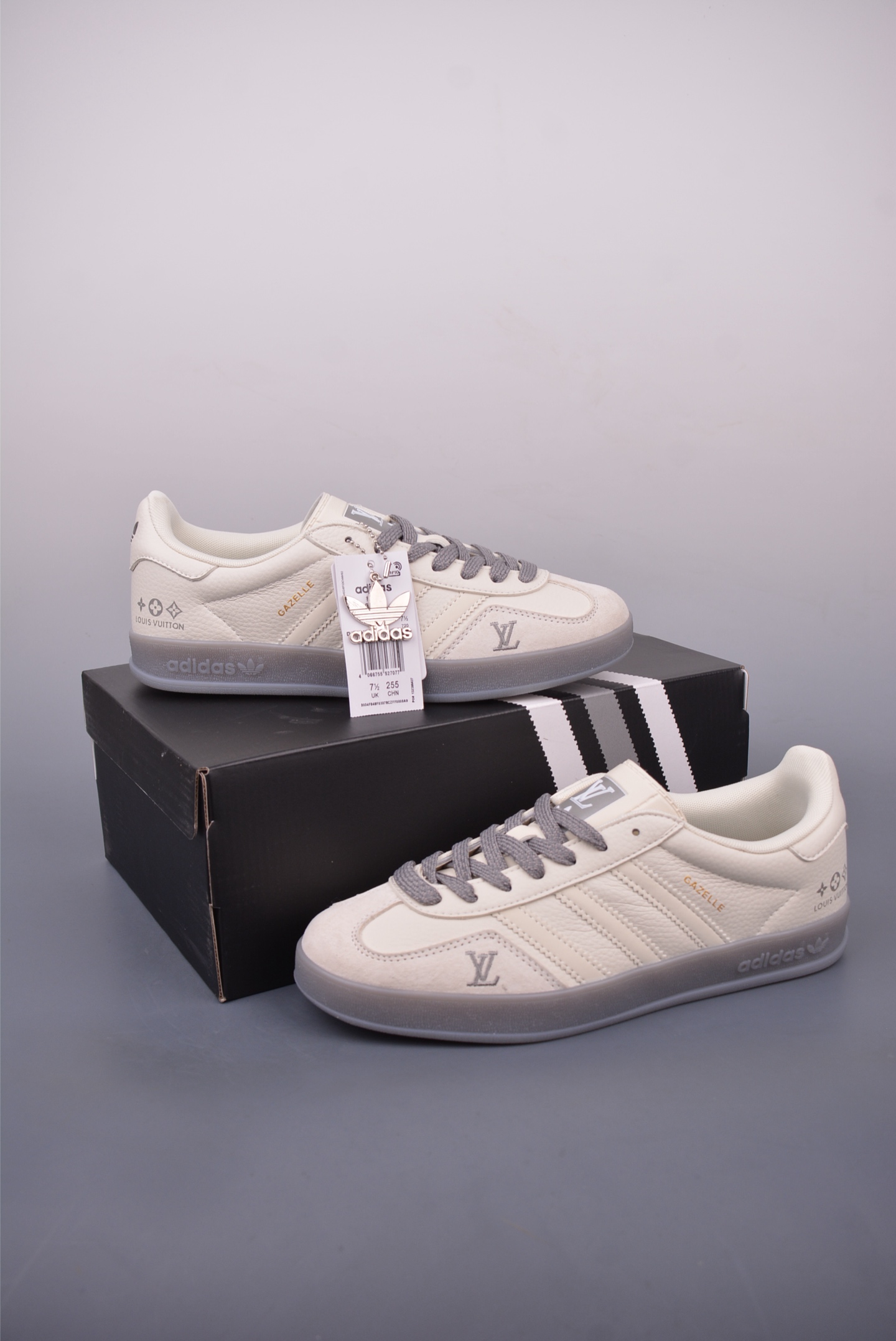 adidas Originals Gazelle INdoor LV联名 三叶草休闲防滑耐磨低帮板鞋 DM1234