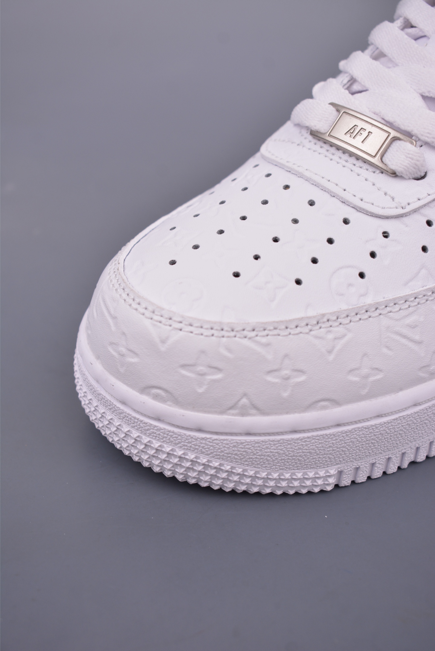 260 Nike Air Force 1 Low LV联名 YN769822