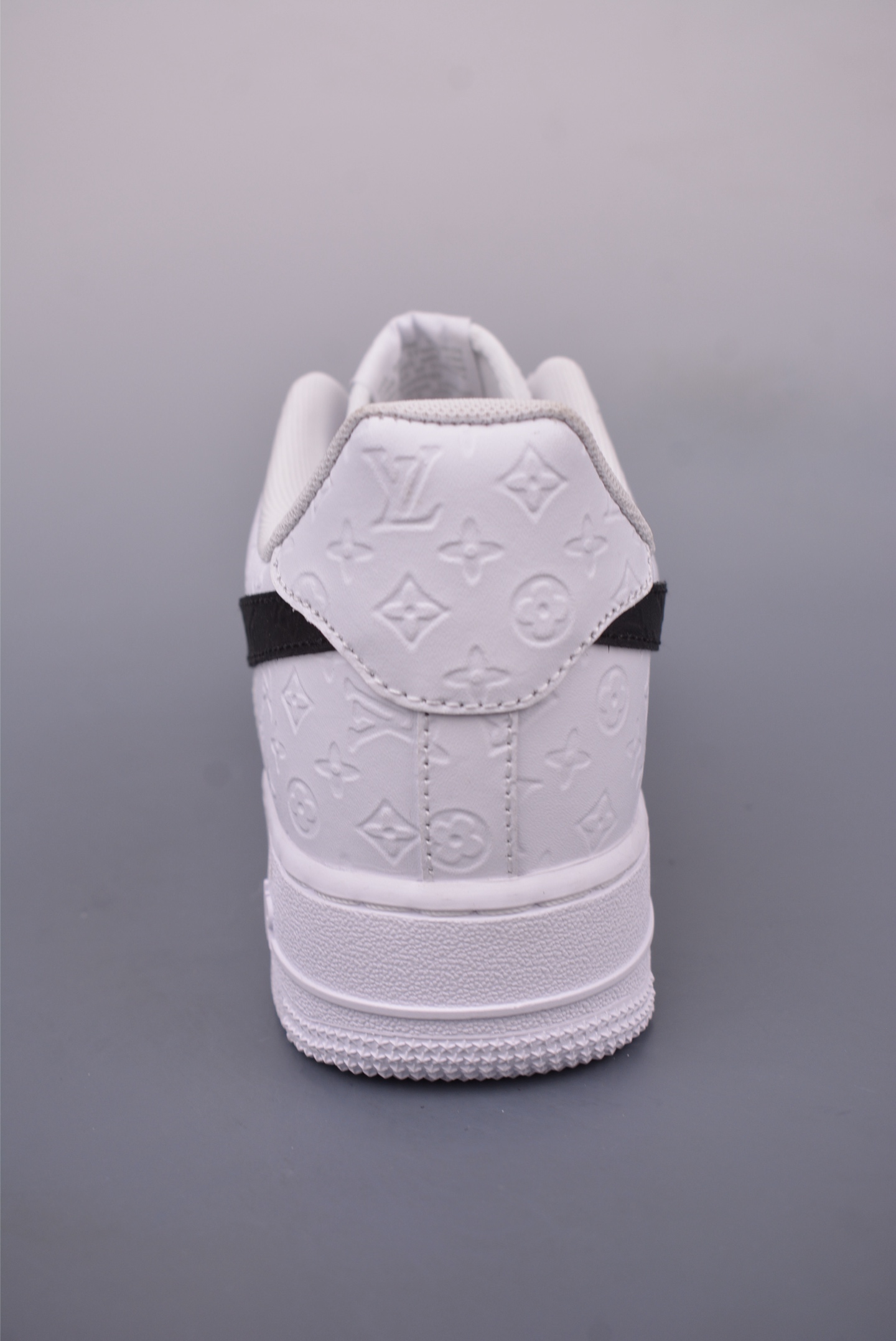 260 Nike Air Force 1 Low LV联名 YN769811