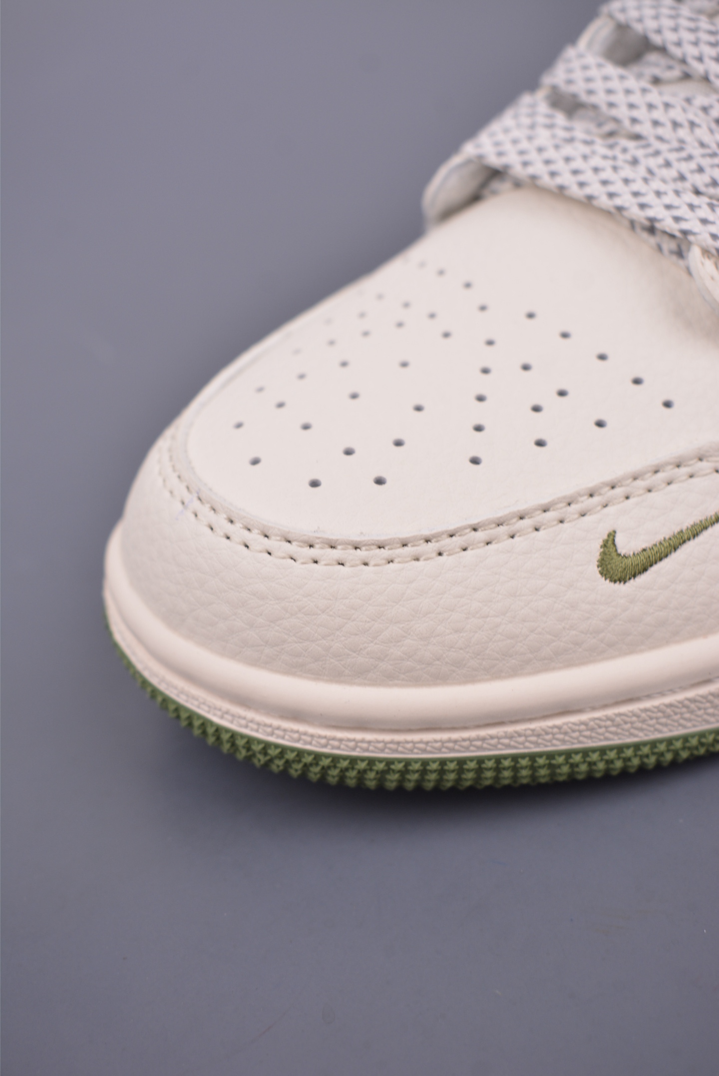 280 Nike Jordan Air Jordan 1 斯图西联名 XS6086-558