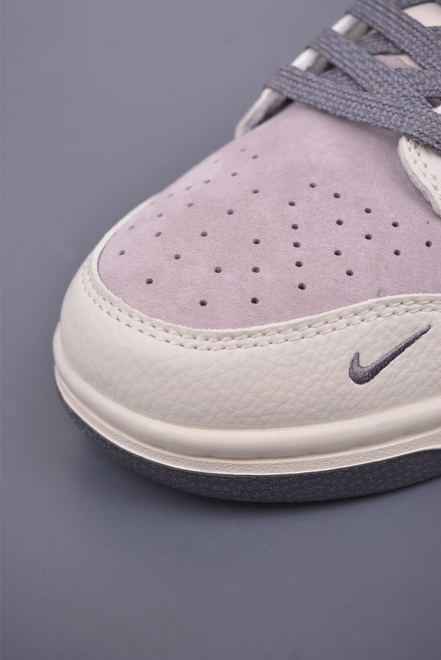 Nike SB Dunk Low Supreme联名 SC9207-408
