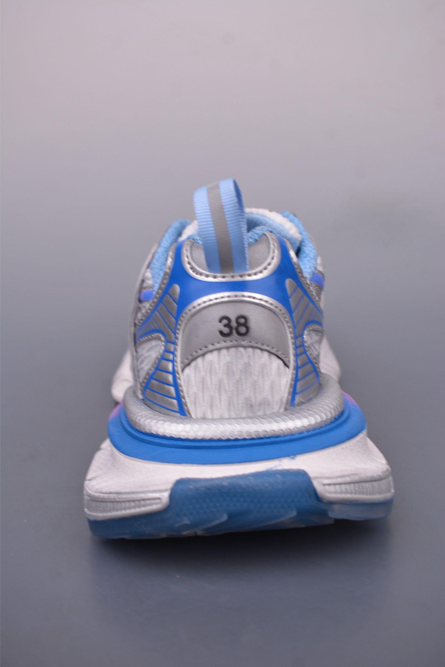 260 Balenciaga Phantom Sneaker 825599 W3XCH 9145
