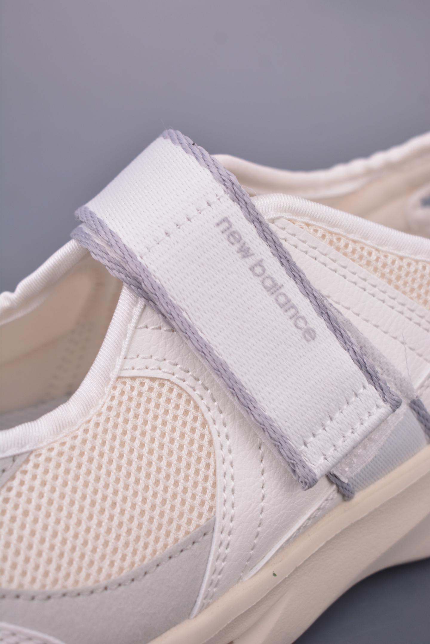 170 New Balance 公主鞋 玛丽珍网面拼接魔术贴凉鞋 NBRJEf710W