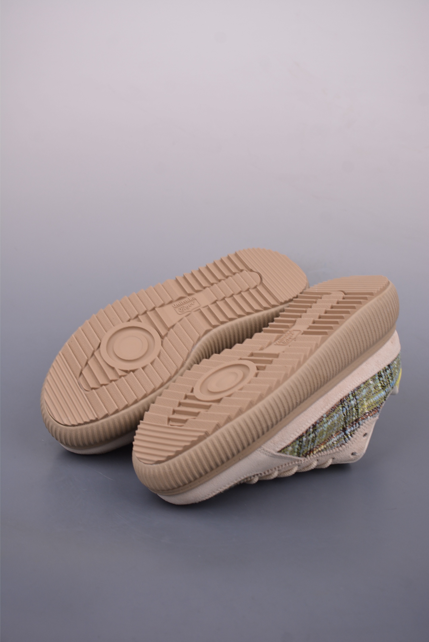 170 Onitsuka Tiger鬼塚虎 Delecity 厚底运动 耐磨低帮生活休闲鞋 1183C375-200