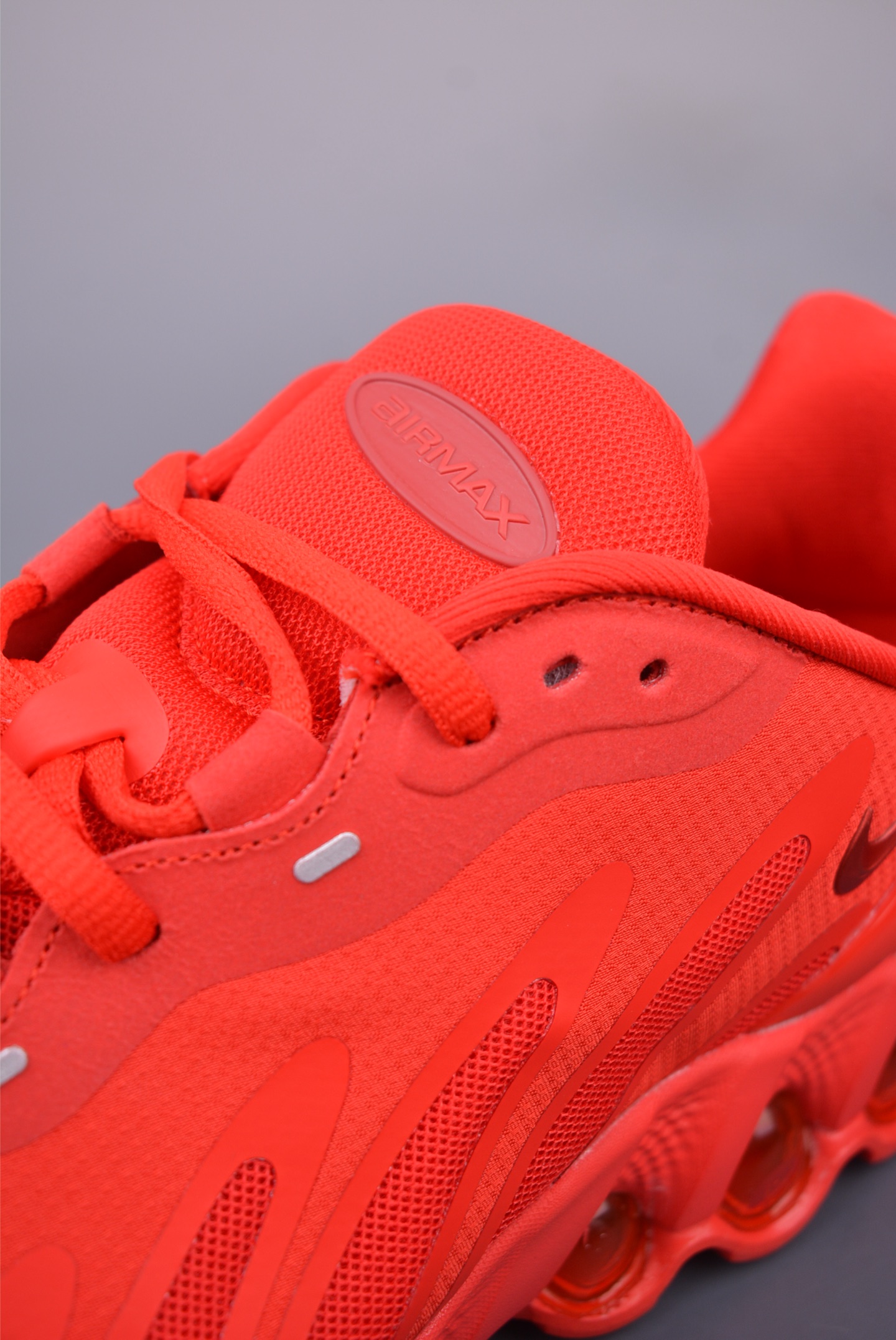180 Nike Air Max DN8 全掌科技气垫 缓震运动跑鞋 FQ7860-049