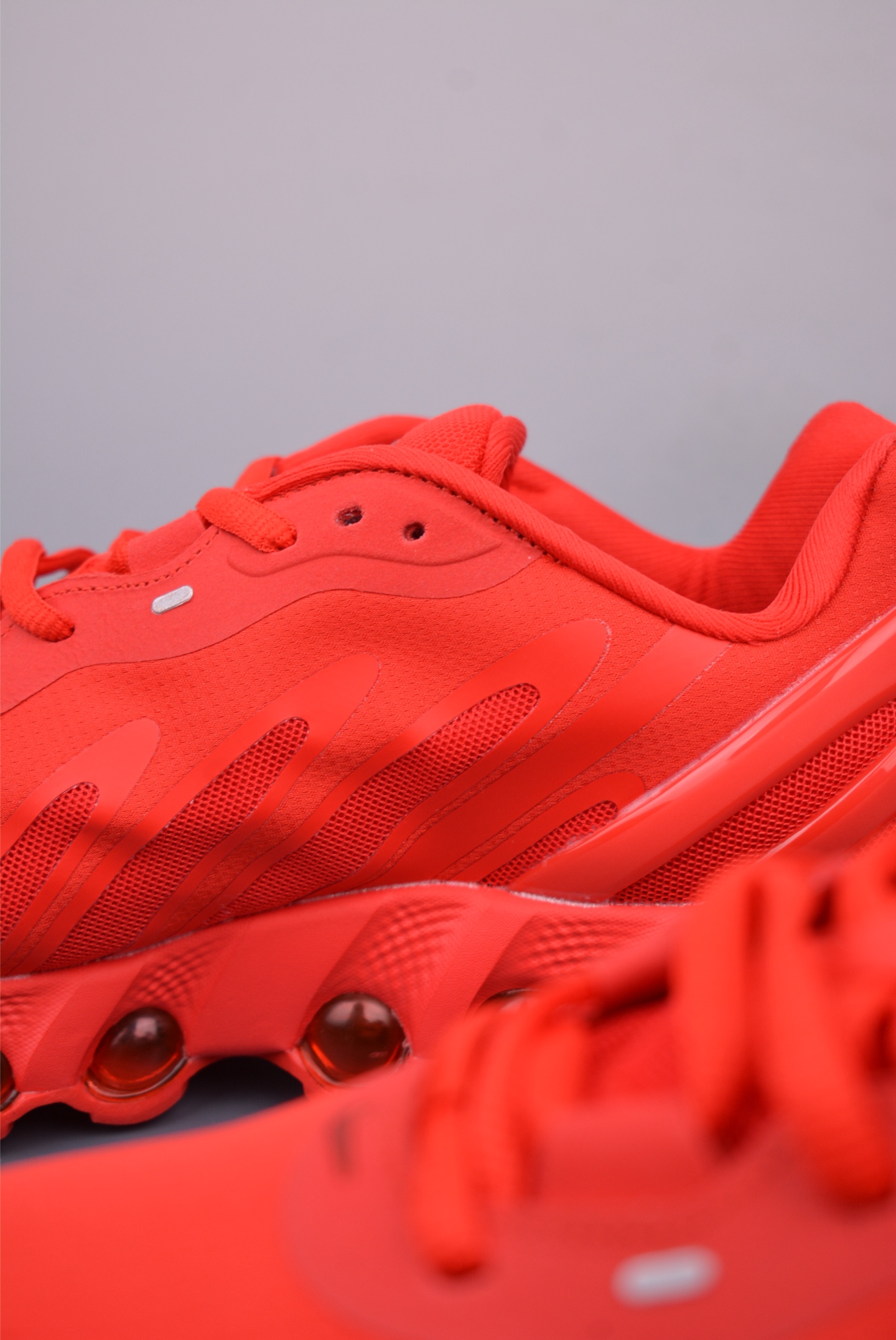 180 Nike Air Max DN8 全掌科技气垫 缓震运动跑鞋 FQ7860-049