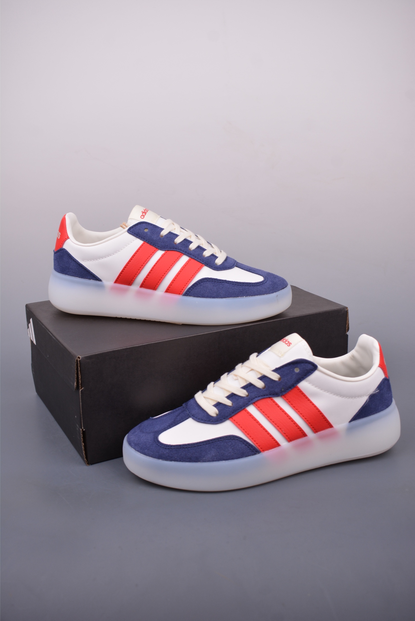 180 Adidas Barreda Decode 阿迪舒适减震低帮休闲板鞋 JP9667