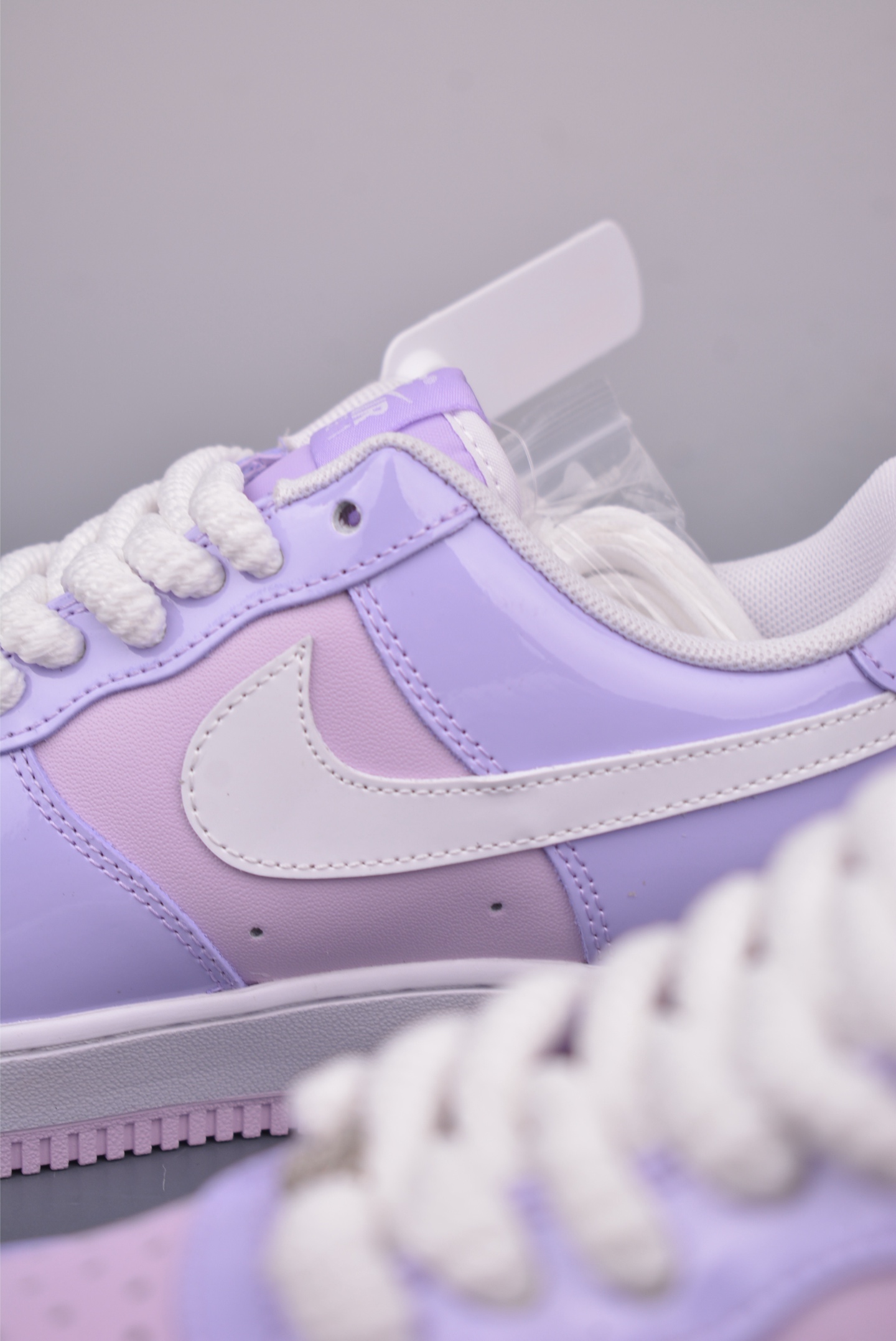 180 Nike Air Force 1 Low 白紫镜面 HV9405-500