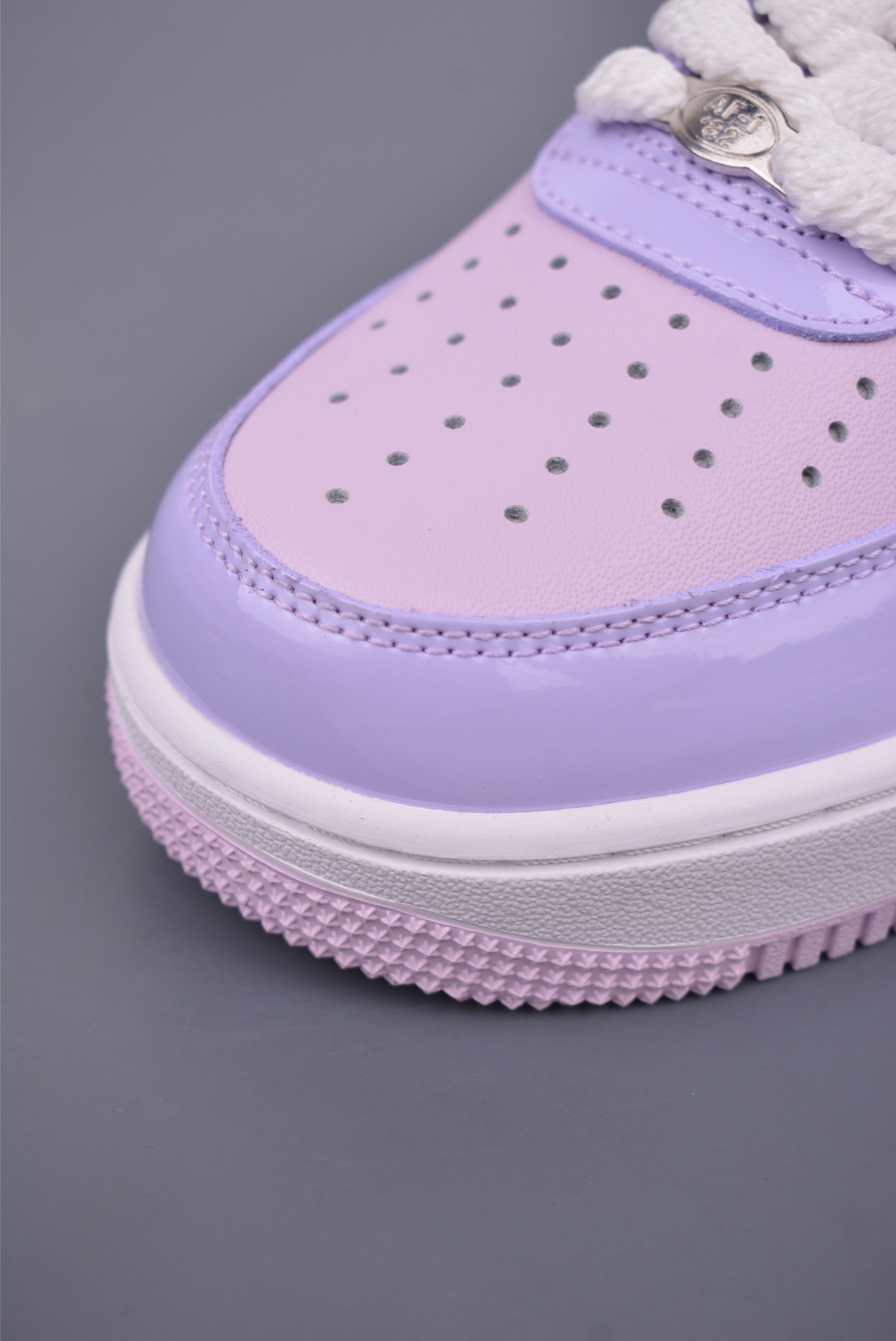 180 Nike Air Force 1 Low 白紫镜面 HV9405-500