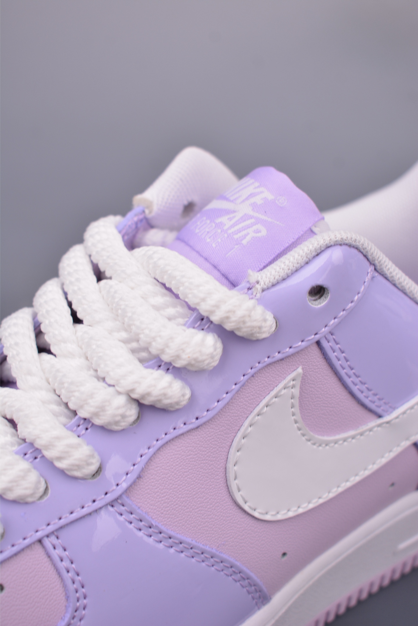 180 Nike Air Force 1 Low 白紫镜面 HV9405-500
