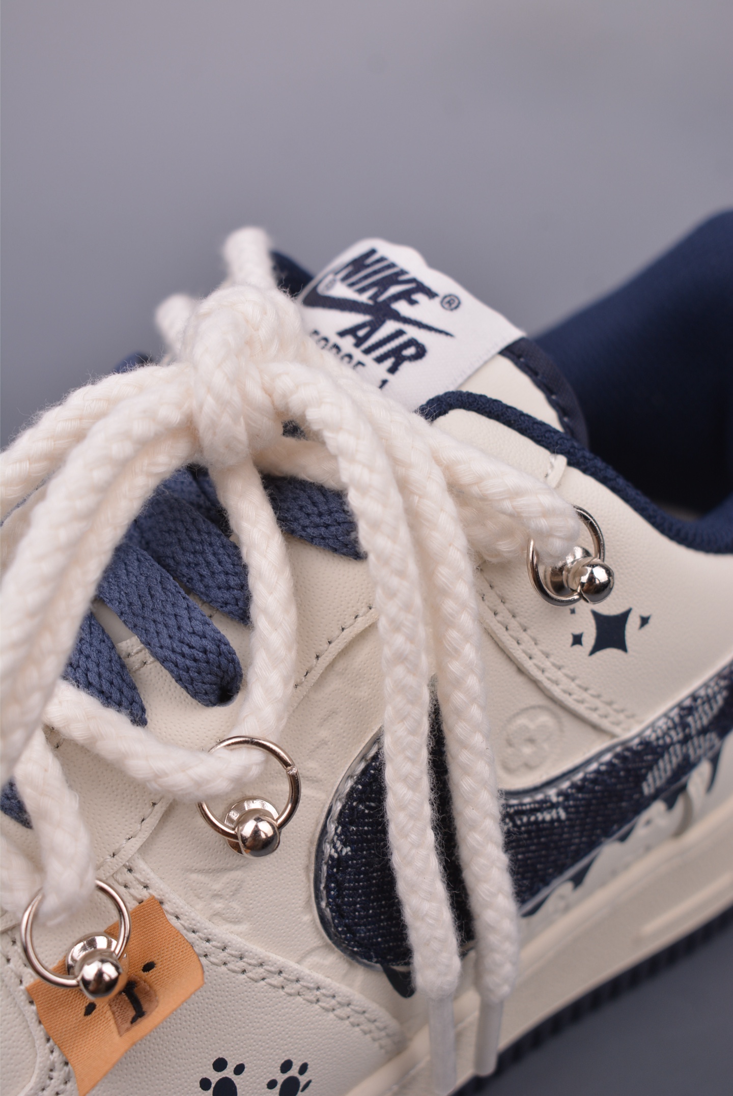 260 Nike Air Force 1 Low 卡皮巴拉 LV0506-110