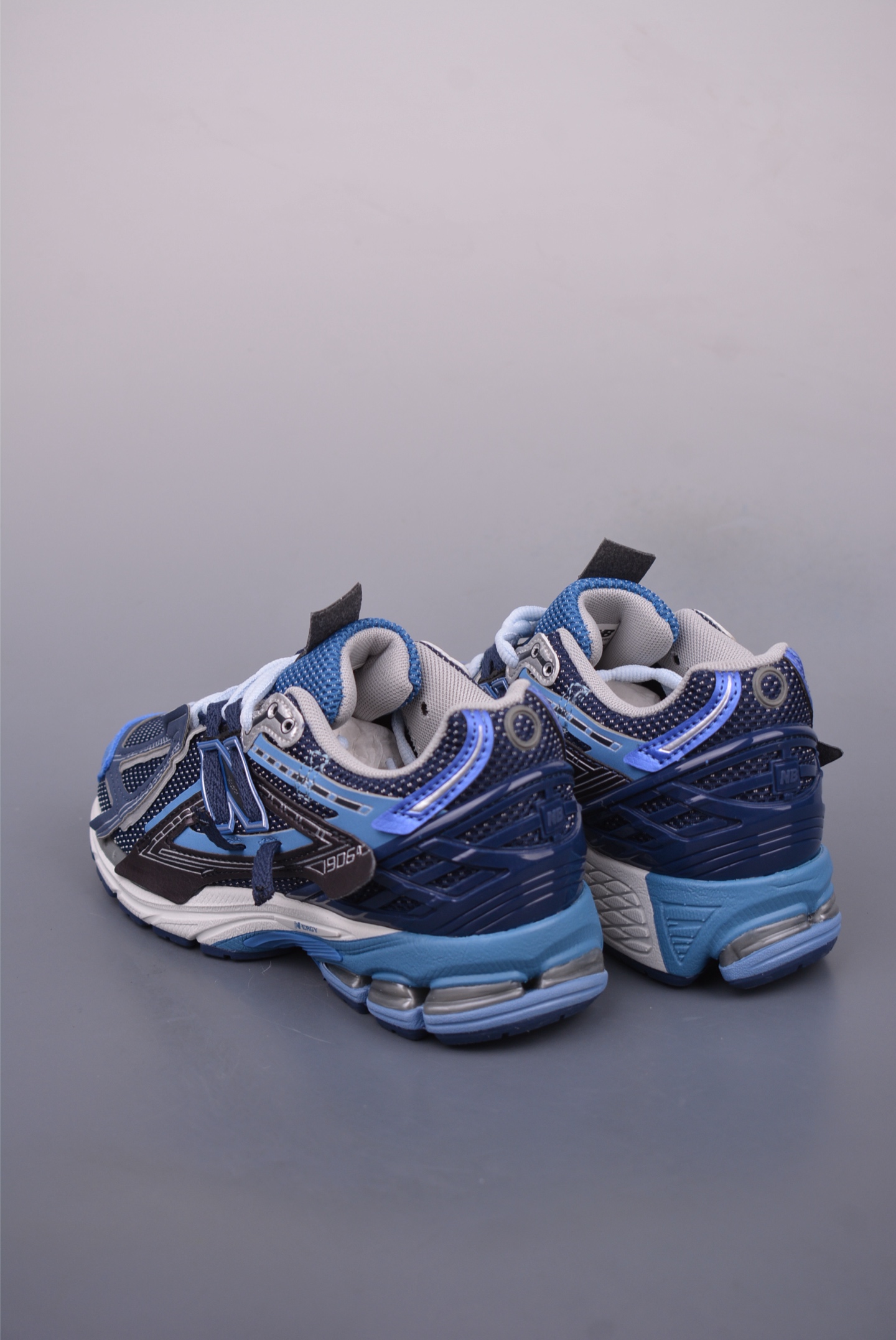 200 New Balance M1906系列 复古单品宝藏老爹鞋款 U1906AB