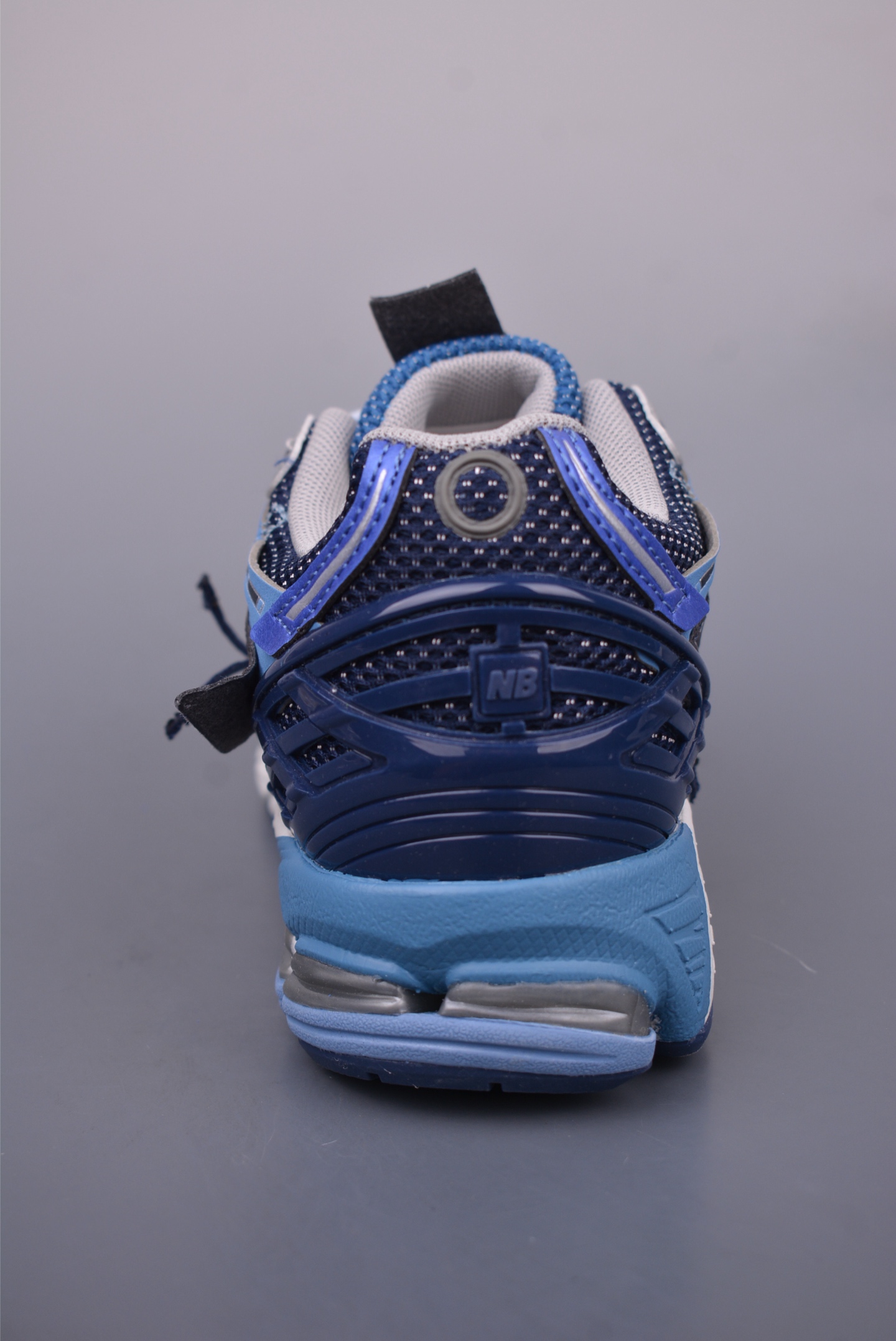200 New Balance M1906系列 复古单品宝藏老爹鞋款 U1906AB