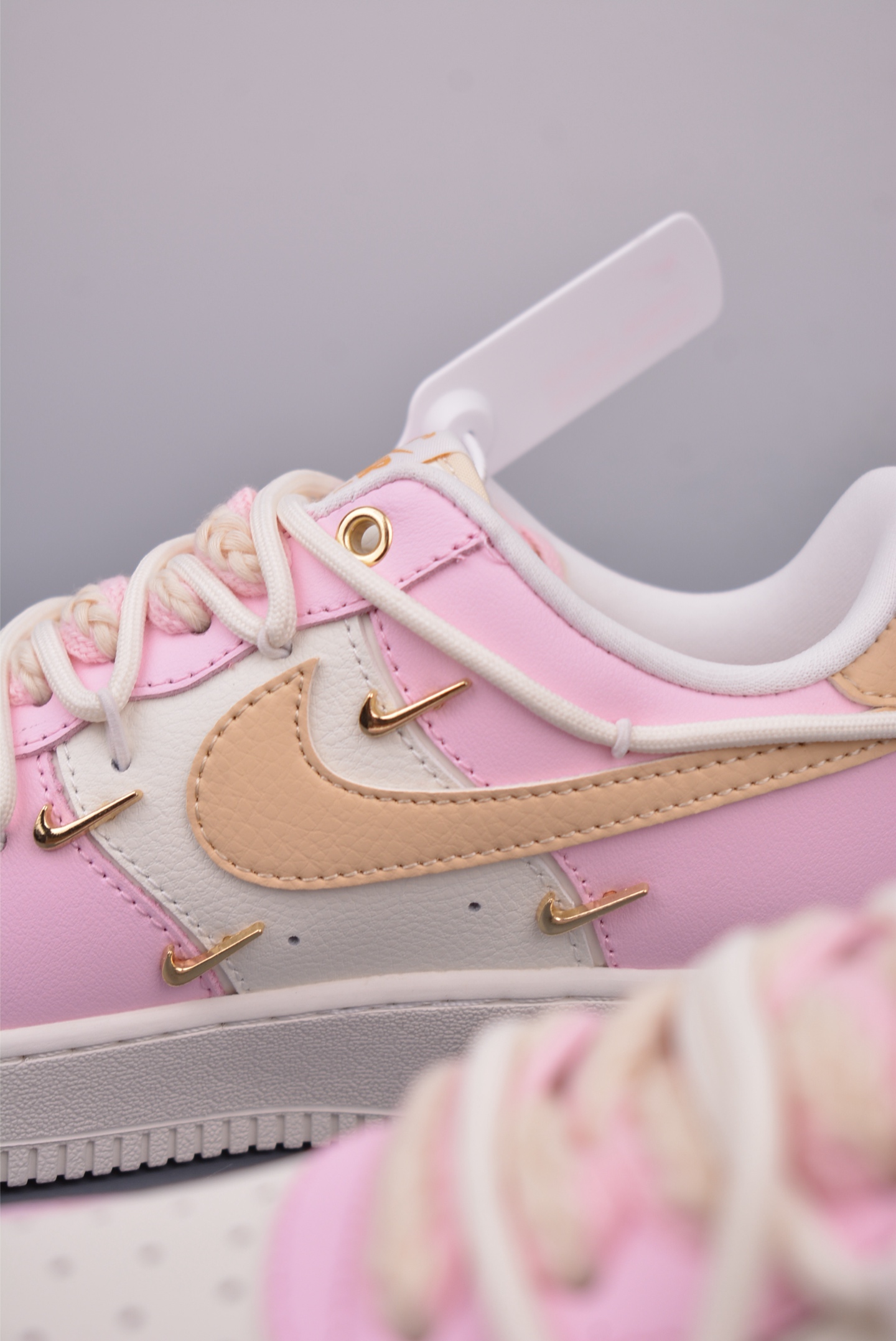 260 Nike Air Force 1 Low 粉糖蜜语 ZB2574-600