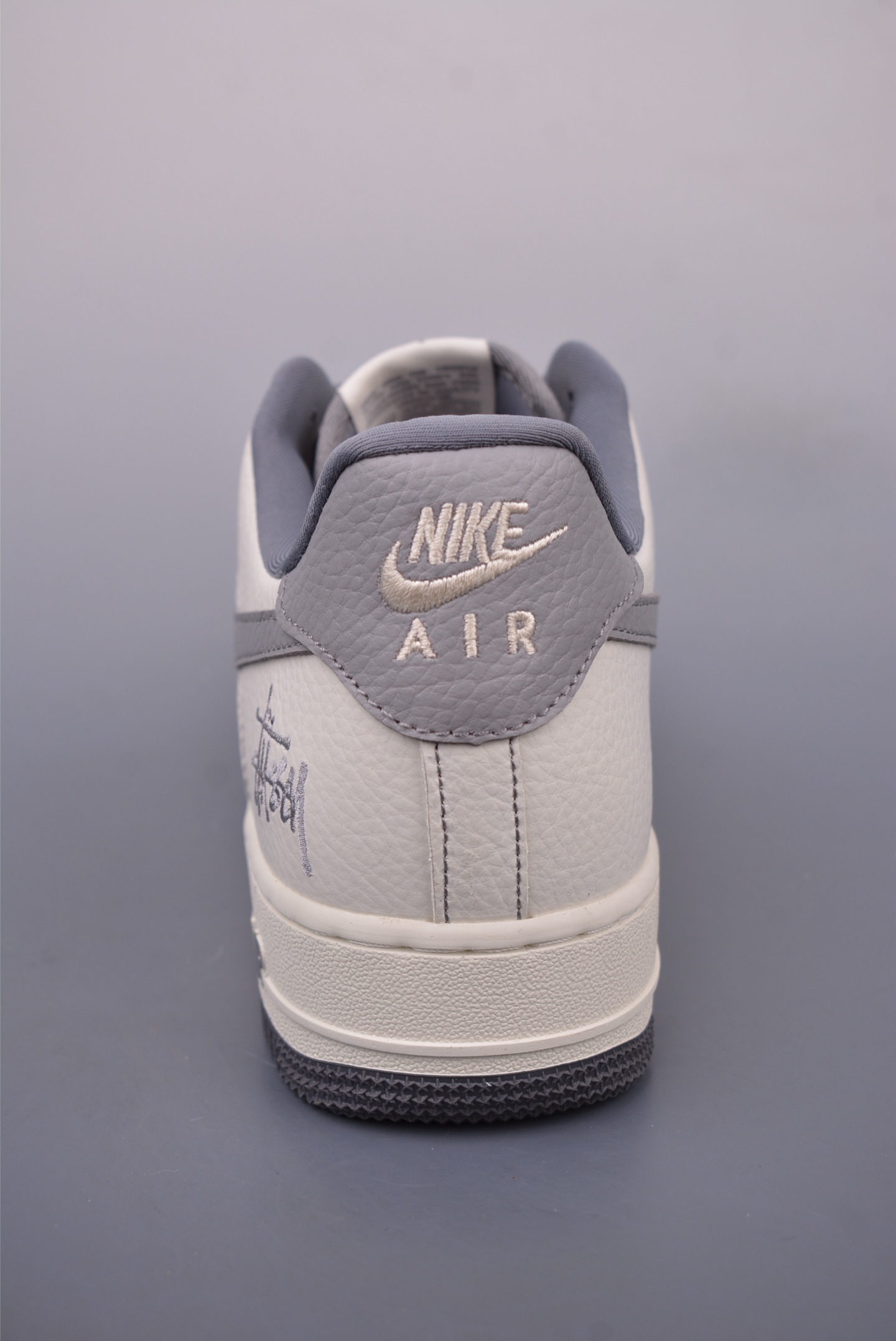 260 Nike Air Force 1 Low 斯图西联名 BZ6808-101