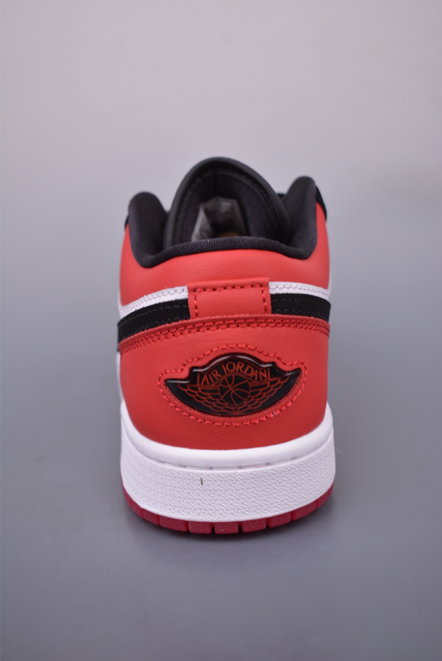 240 原装裸鞋级 市面最高工艺产物 Air Jordan 1 Low黑红 IB8971-106