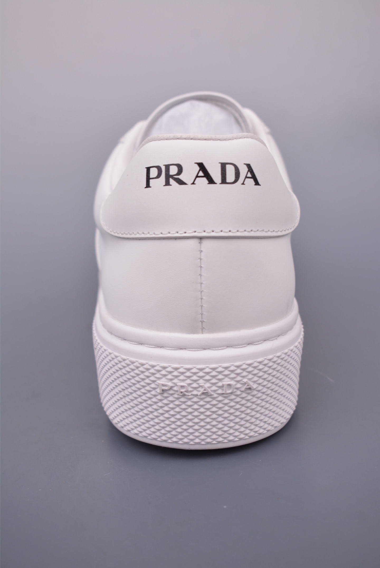 420 PRADA普拉达 广东大厂品质 专柜同步 厚底徽标系带运动休闲男鞋系列 大 3D928M