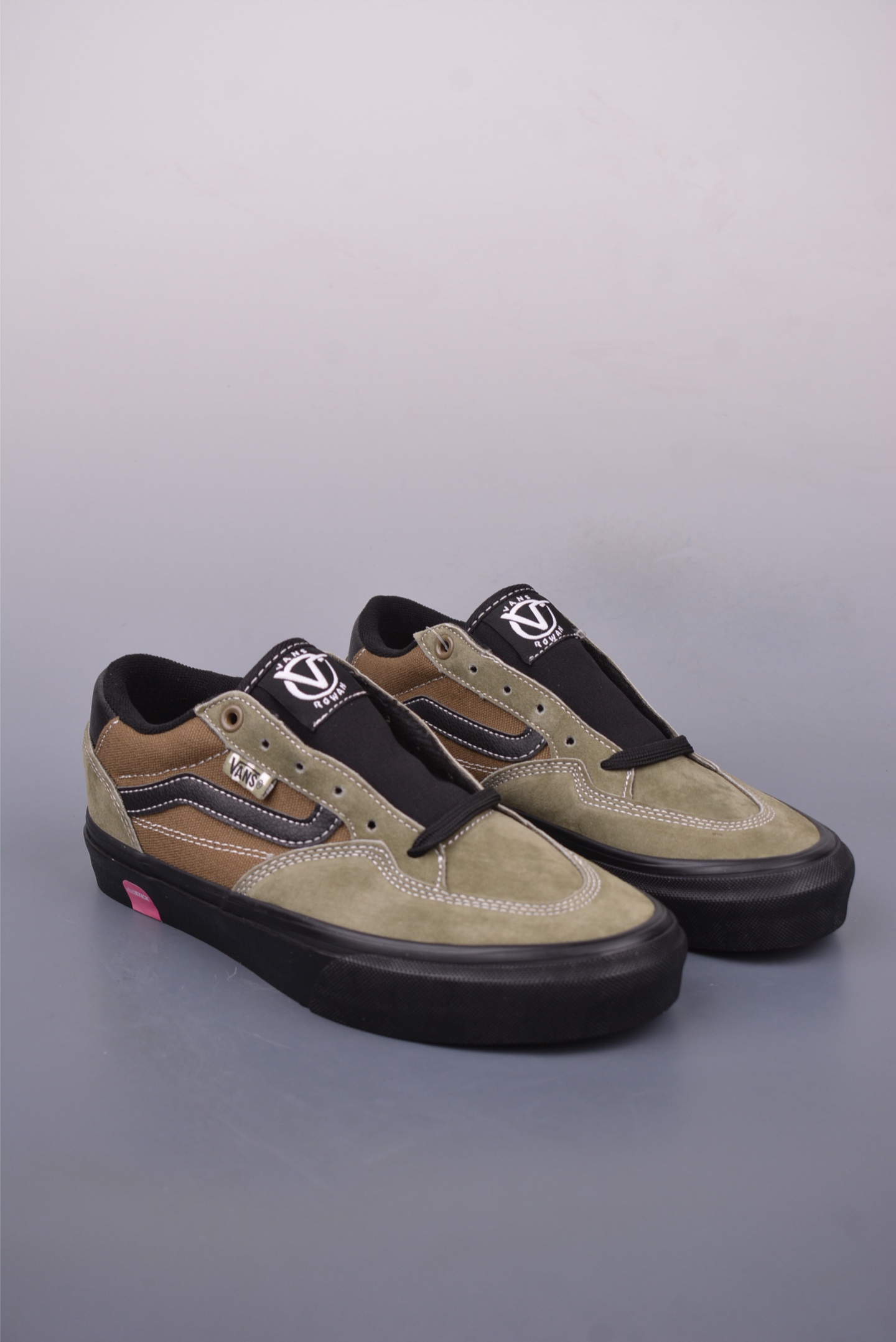 Vans Skate Rowan Pro Skateboarding Shoes Classic Versatile Lightweight Comfort 1 i1746749621458 5635 0 0