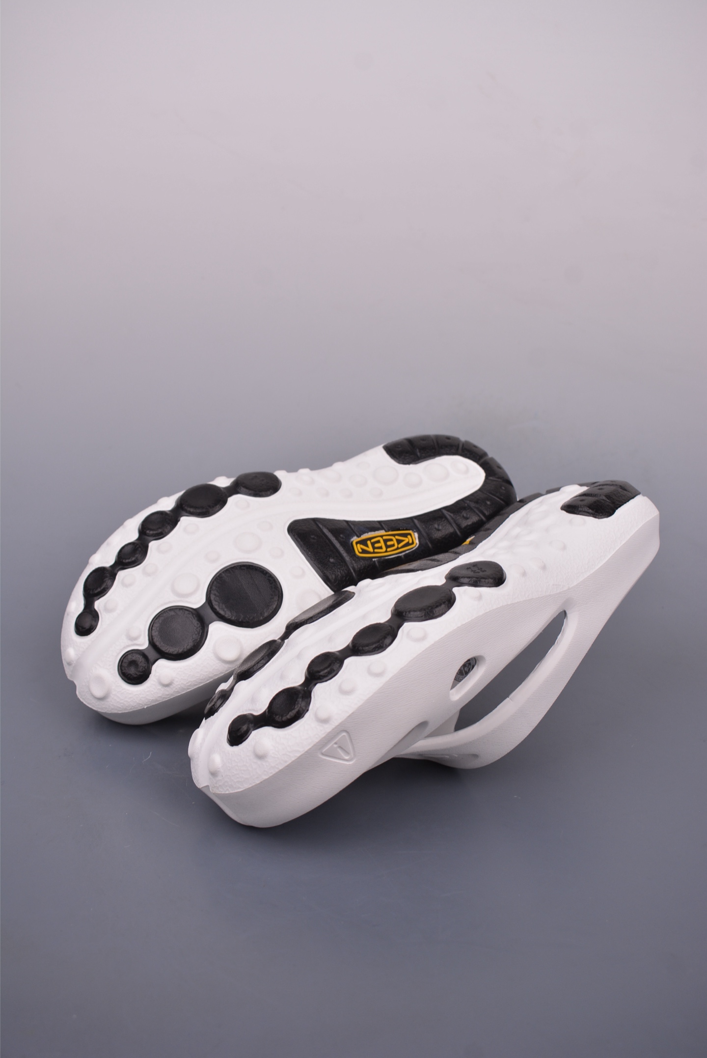 KEEN Shanti White EVA Outdoor Clogs Quick-Drying Beach Sandals 3 i1746749694228 9162 0 2