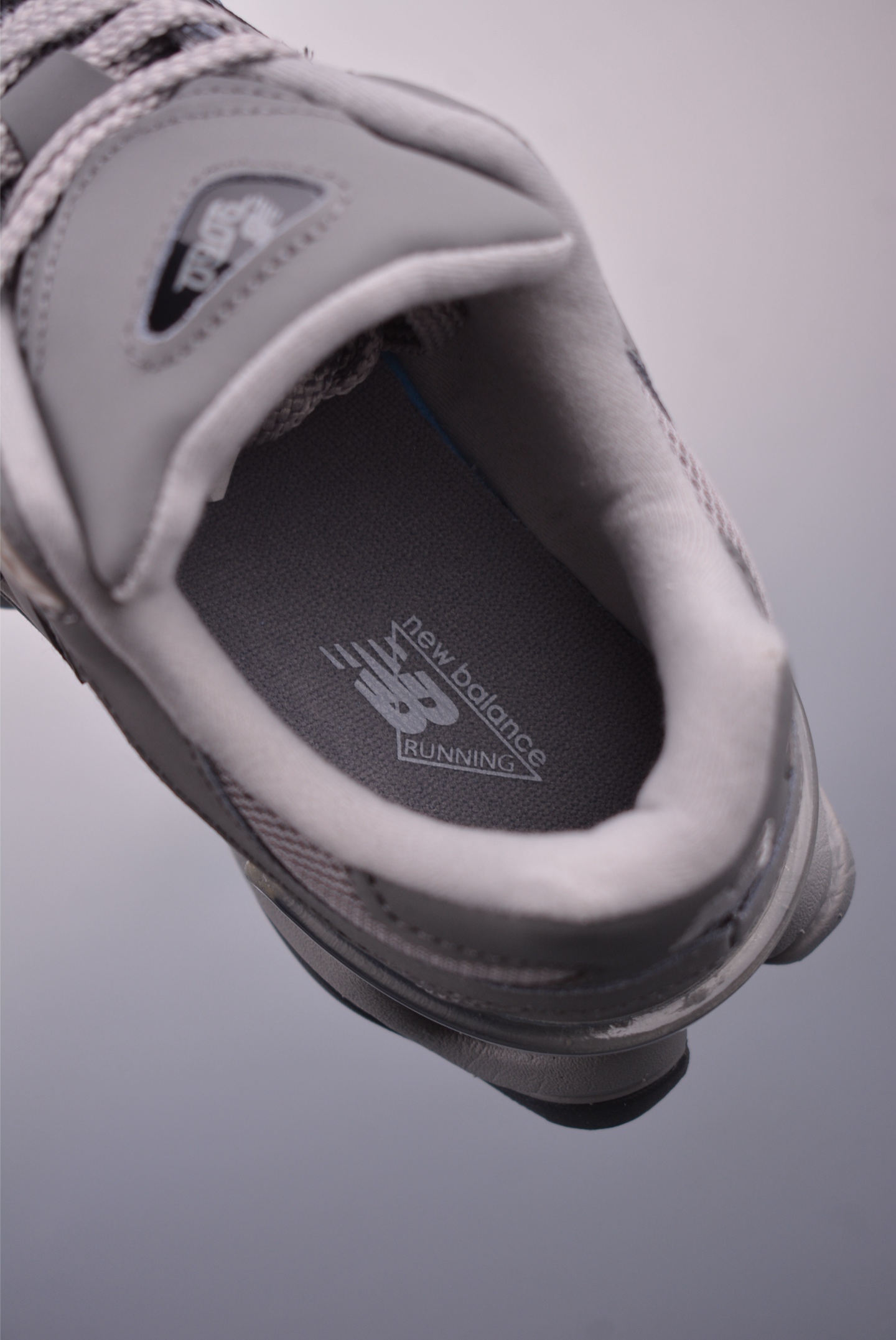New Balance 9060 Gray Running Shoes - Retro Style, Abzorb Cushioning 9 i1746750125059 2385 0 8