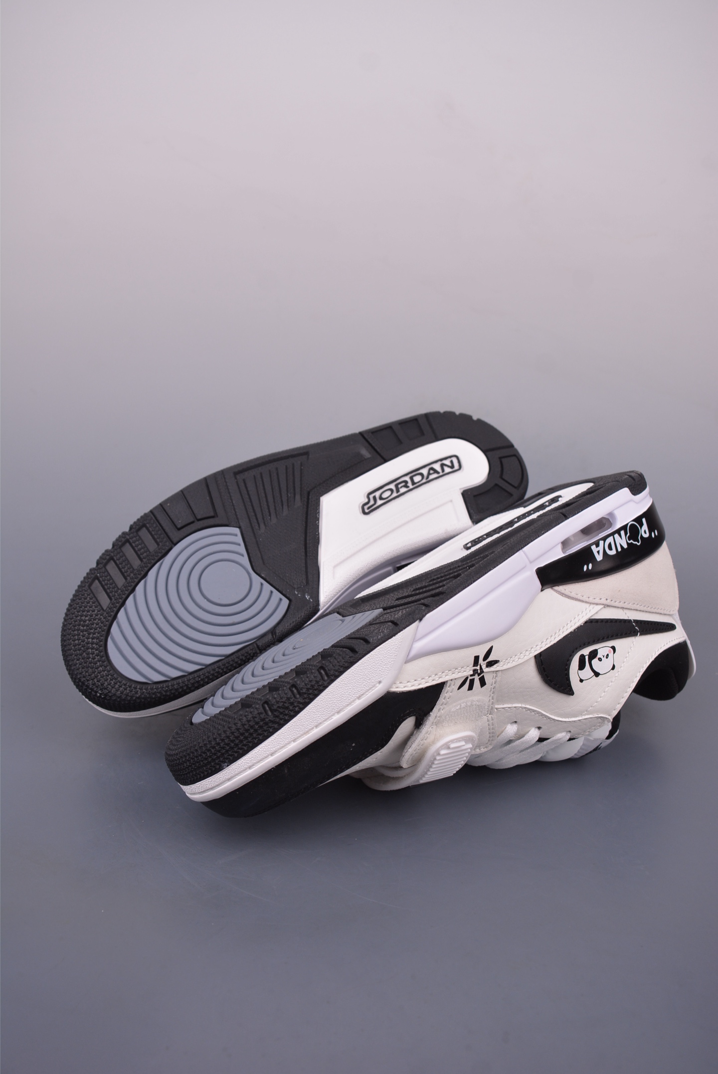 Air Jordan Legacy 312 ”嘟嘴熊猫” 星之禾 特殊手绘 IB4712-161